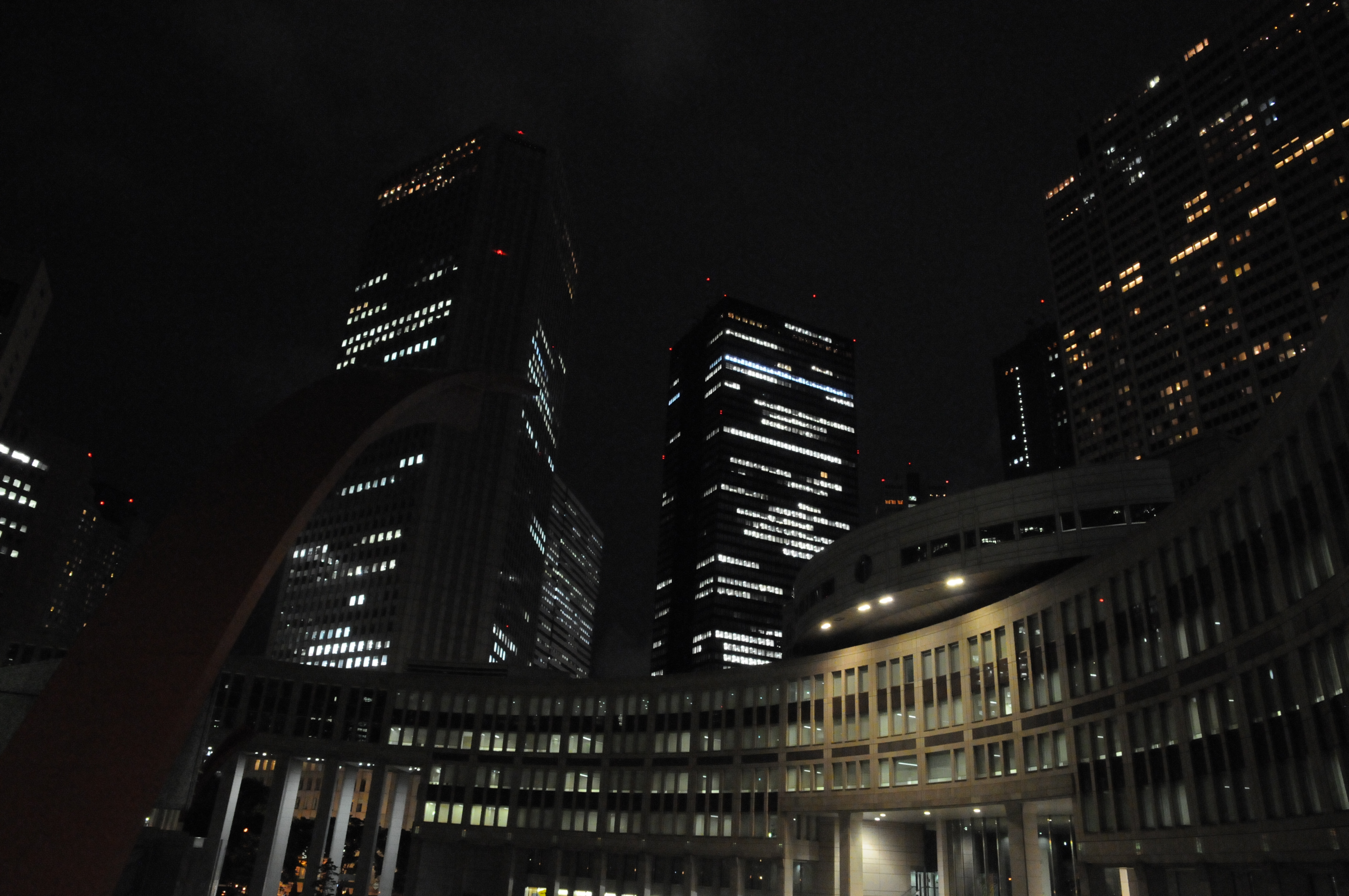 <b>D300S / AF-S DX NIKKOR 16-85mm F3.5-5.6 G ED VR / 約5.4MB / 4,288×2,848 / 1/10秒 / F8 / 0EV / ISO3200 / WB:オート / 16mm</b>