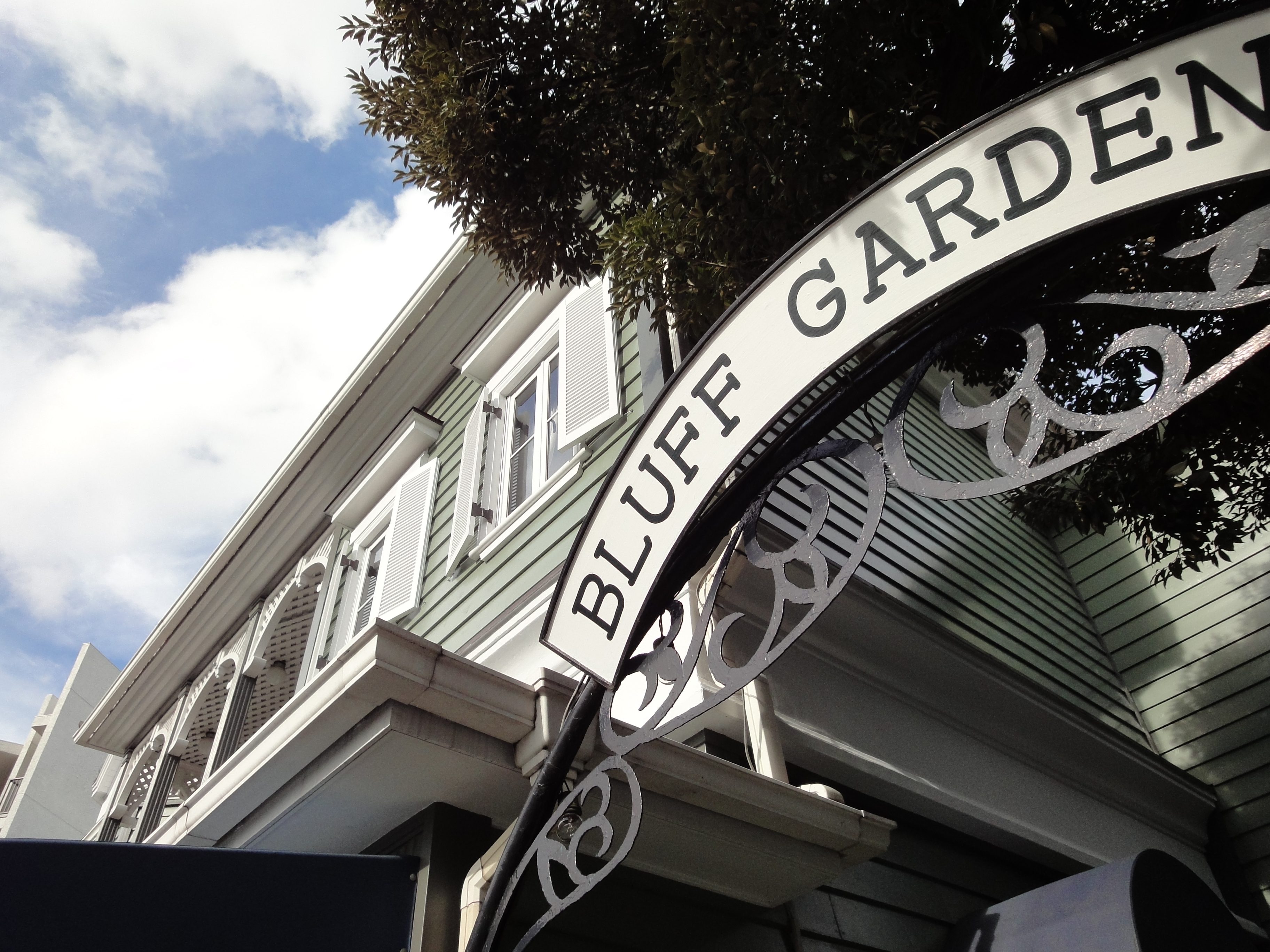 <b>DSC-WX1 / 約4.0MB / 3,648×2,736 / 1/200秒 / F7.1 / 0EV / ISO160 / WB:オート / 4.2mm</b>