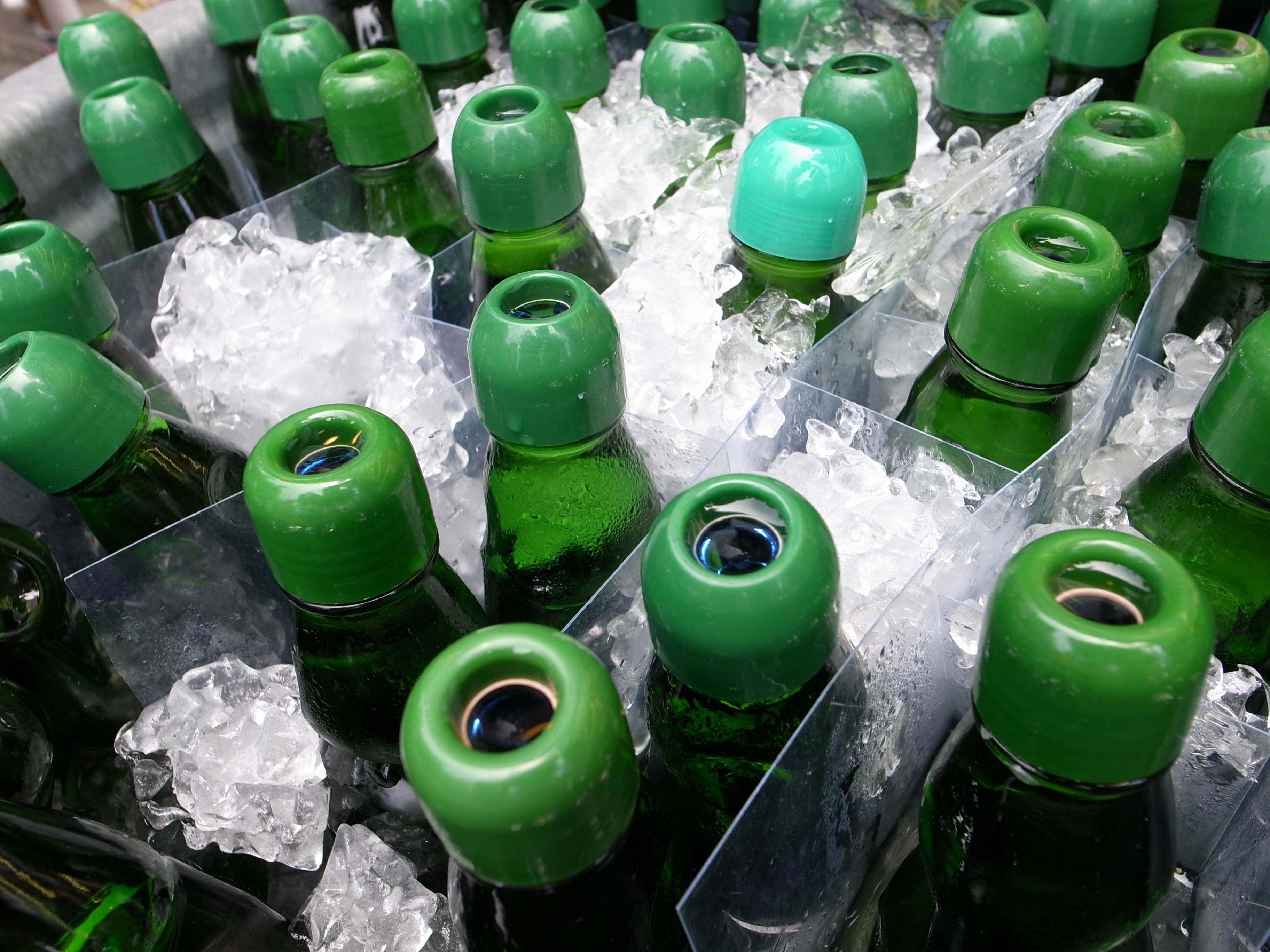 <b>GR DIGITAL III / 約3.4MB / 3,648×2,736 / 1/200秒 / F3.2 / 0EV / ISO100 / WB:オート / 6mm</b>