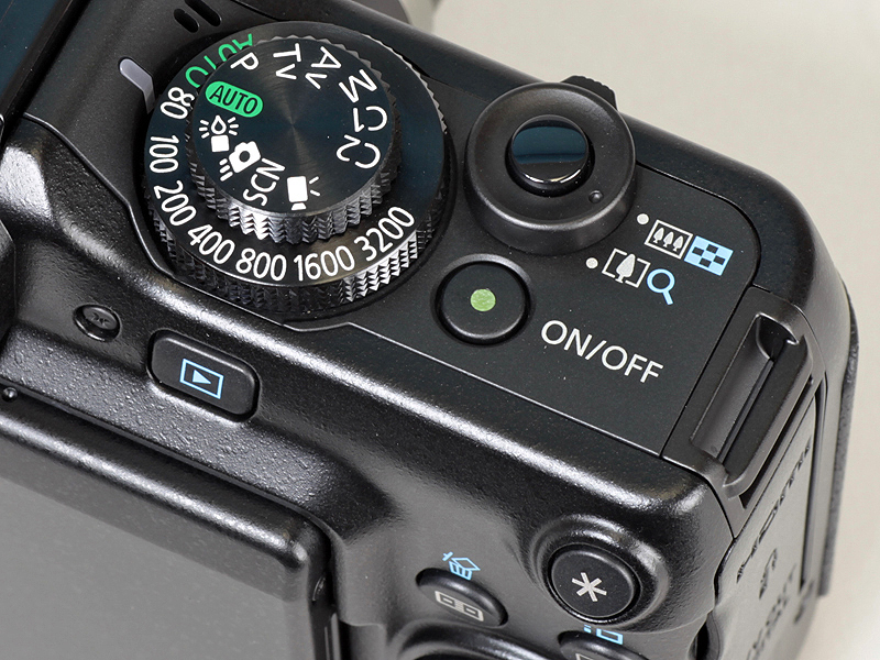 <b>シャッターボタン回り</b>