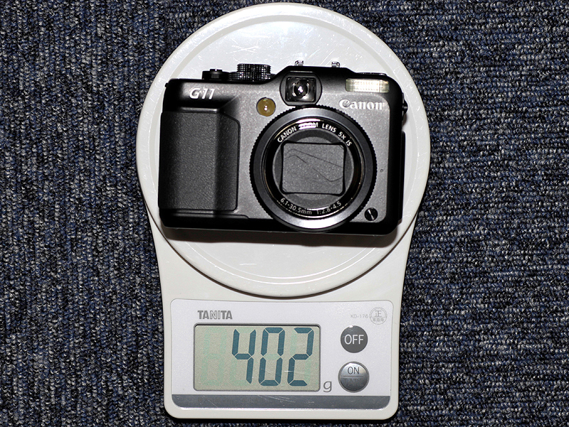 <b>バッテリーと記録メディアを含む重量</b>