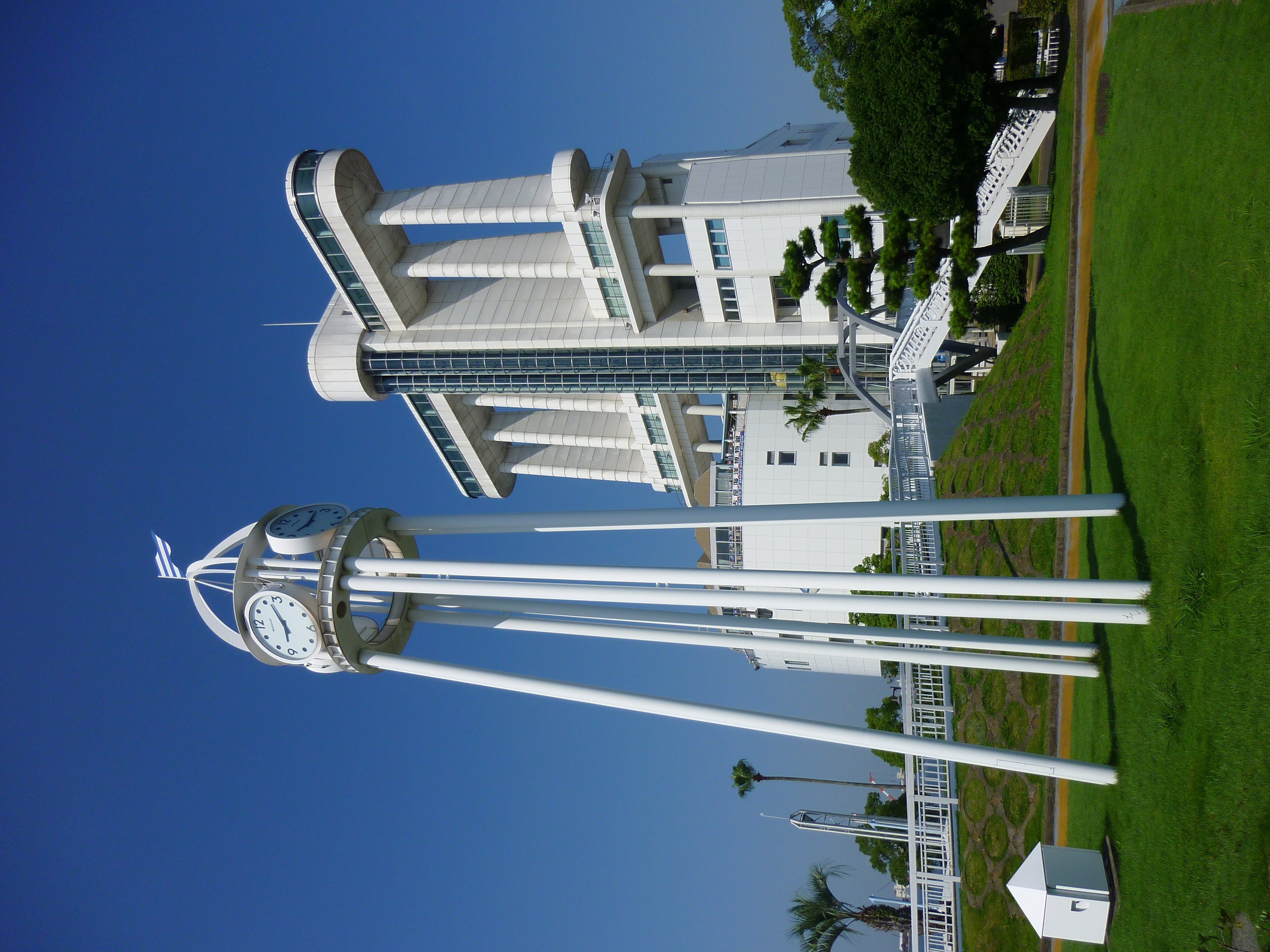 <b>DMC-ZX1 / 約5.2MB / 3,000×4,000 / 1/160秒 / F10 / 0EV / ISO80 / WB:オート / 4.5mm</b>