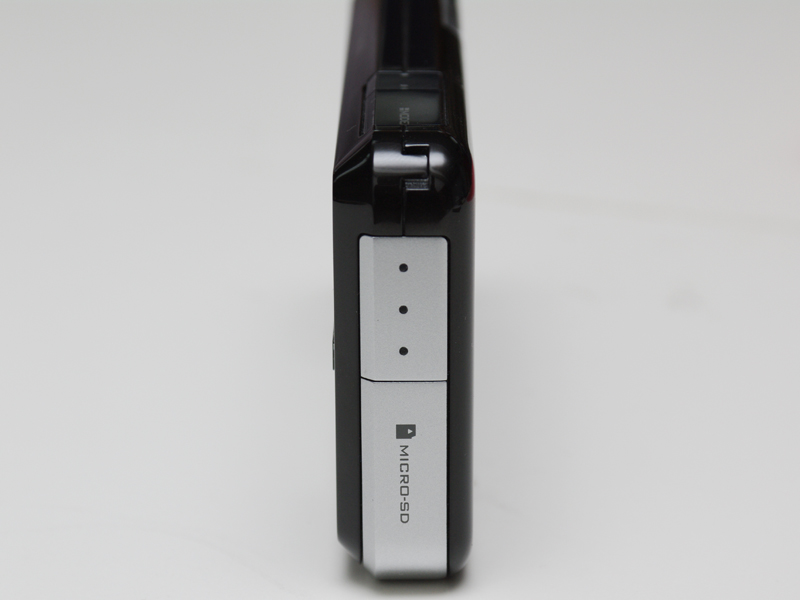 <b>microSDHC/SDメモリーカードに対応</b>