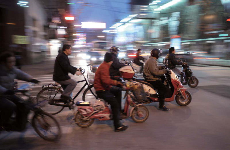 <b><font size="2">「姉妹都市 上海・大阪」より (c)塙真一</font></b>