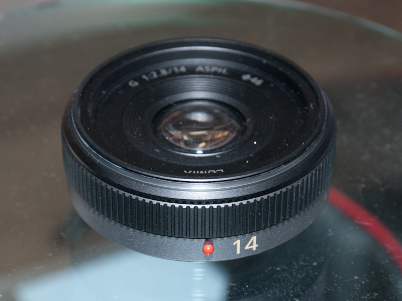 <b>14mm単焦点レンズ</b>