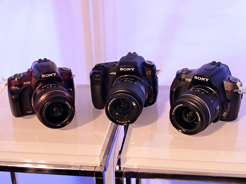 <b>左からα330、α350、α380</b>
