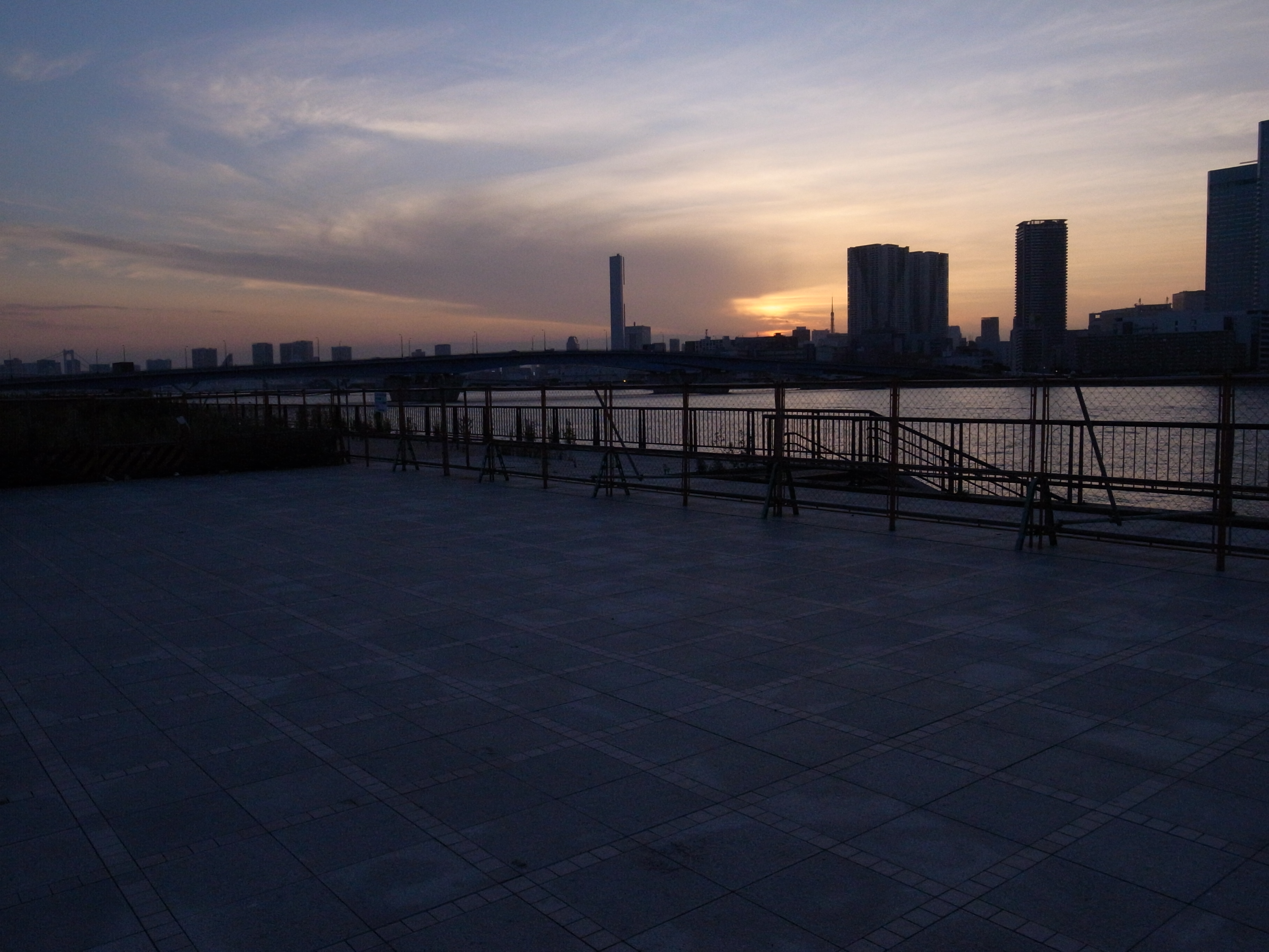 <b>3,648×2,736 / 1/2000秒 / F4.5 / -2EV / ISO400 / 絞り優先AE / WB:オート</b>