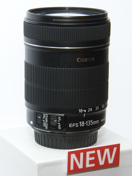 <b>EF-S 18-135mm F3.5-5.6 IS</b>