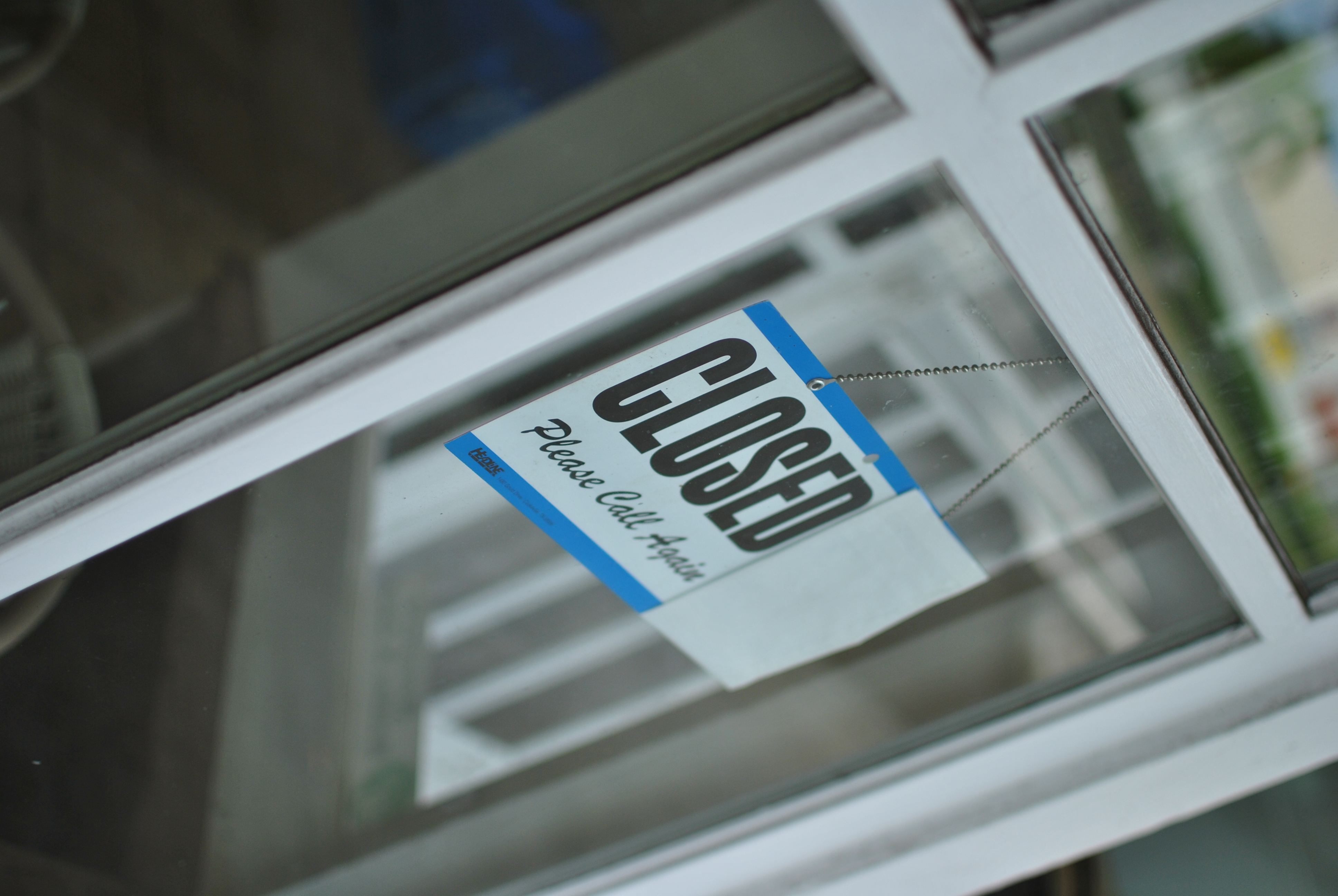 <b>D3000 / AF-S DX NIKKOR 35mm F1.8 G / 約3.2MB / 2,592×3,872 / 1/1,000秒 / F1.8 / 0EV / ISO100 / WB:晴天 / 35mm</b>