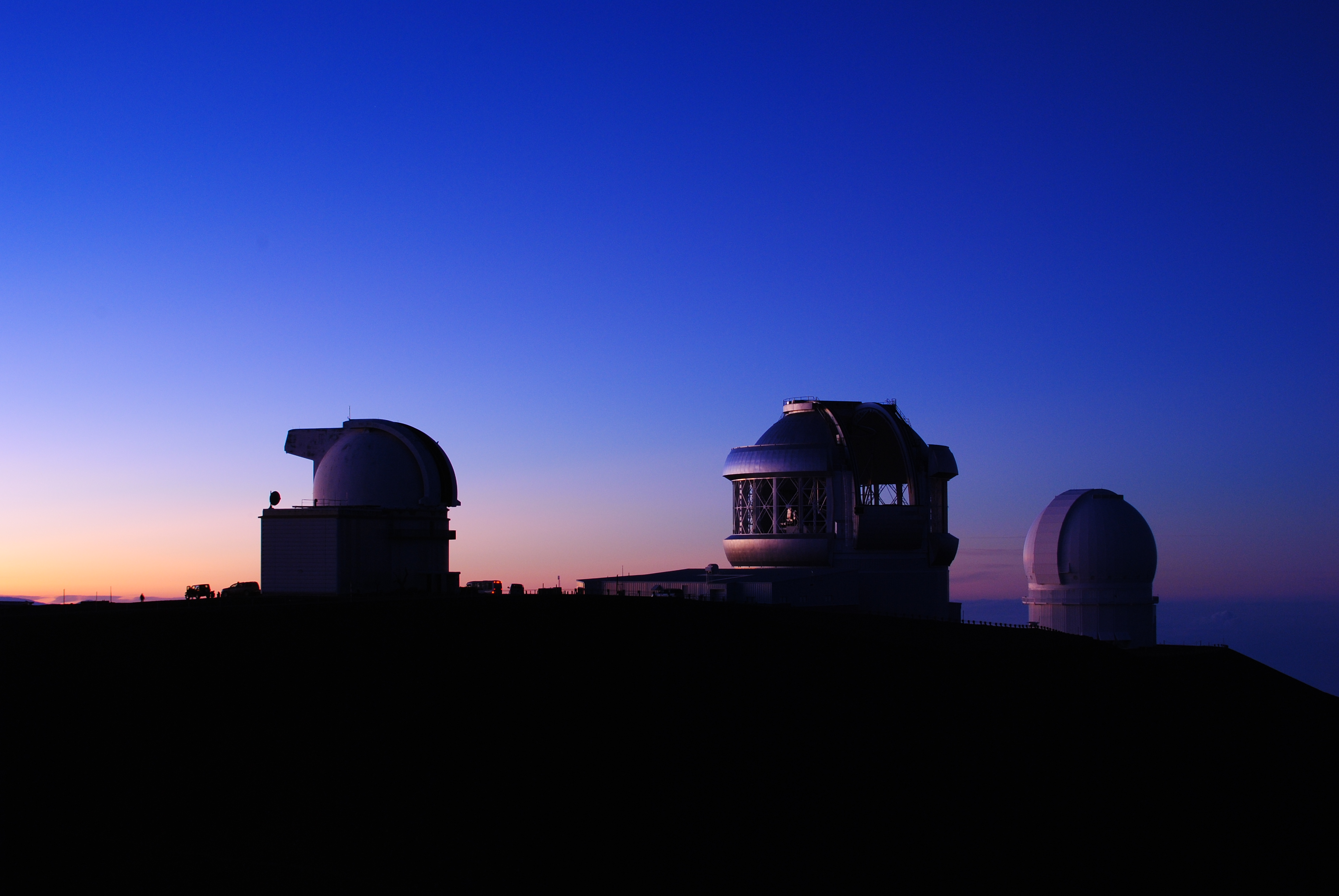 <b>D3000 / AF-S DX NIKKOR 35mm F1.8 G / 約2.9MB / 3,872×2,592 / 1/1.3秒 / F9 / -1EV / ISO200 / WB:蛍光灯 / 35mm</b>