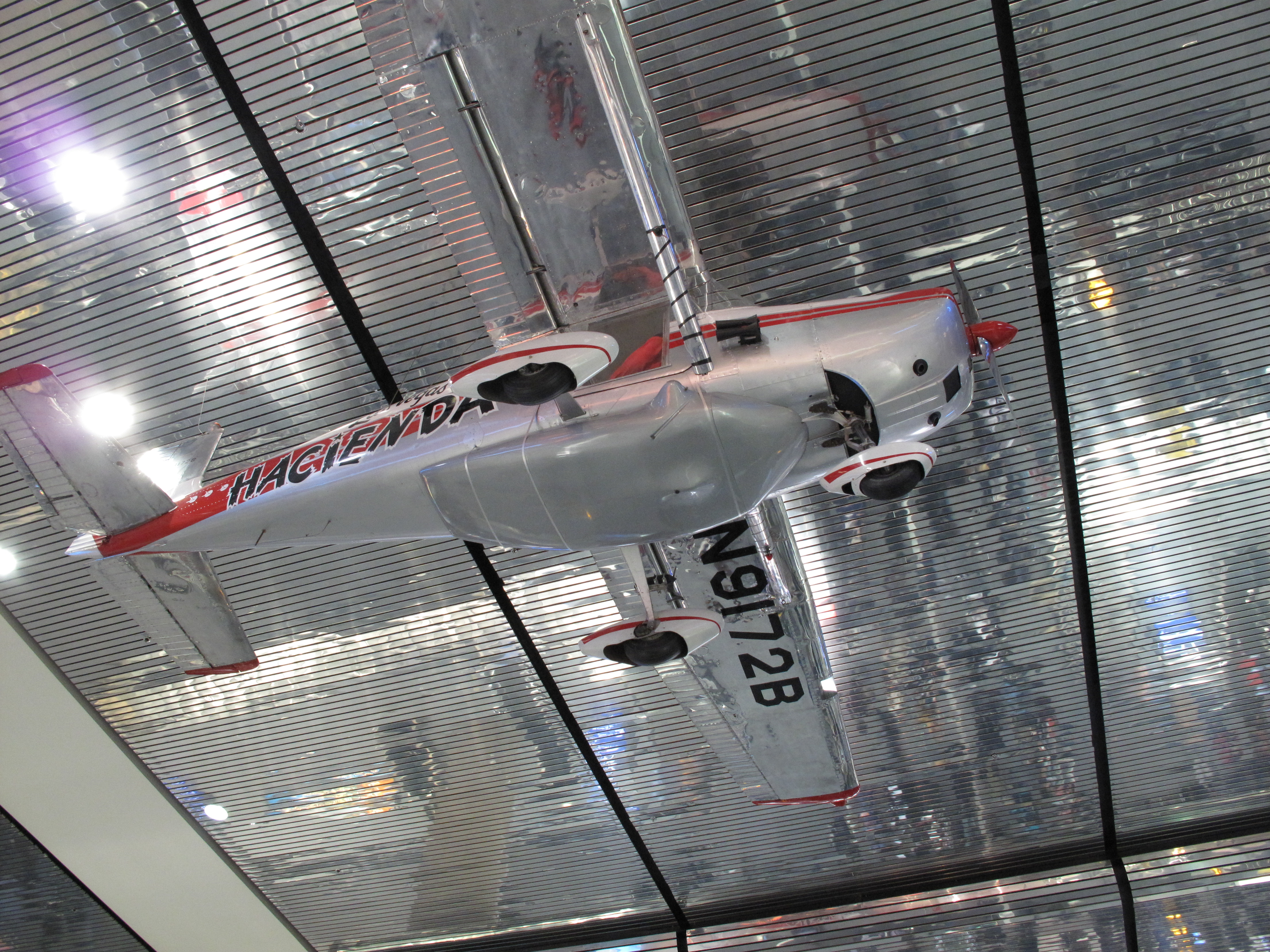 <b>4,416×3,312 / 1/8秒 / F4 / 0EV / ISO400 / 絞り優先AE / WB:オート / 6mm</b>