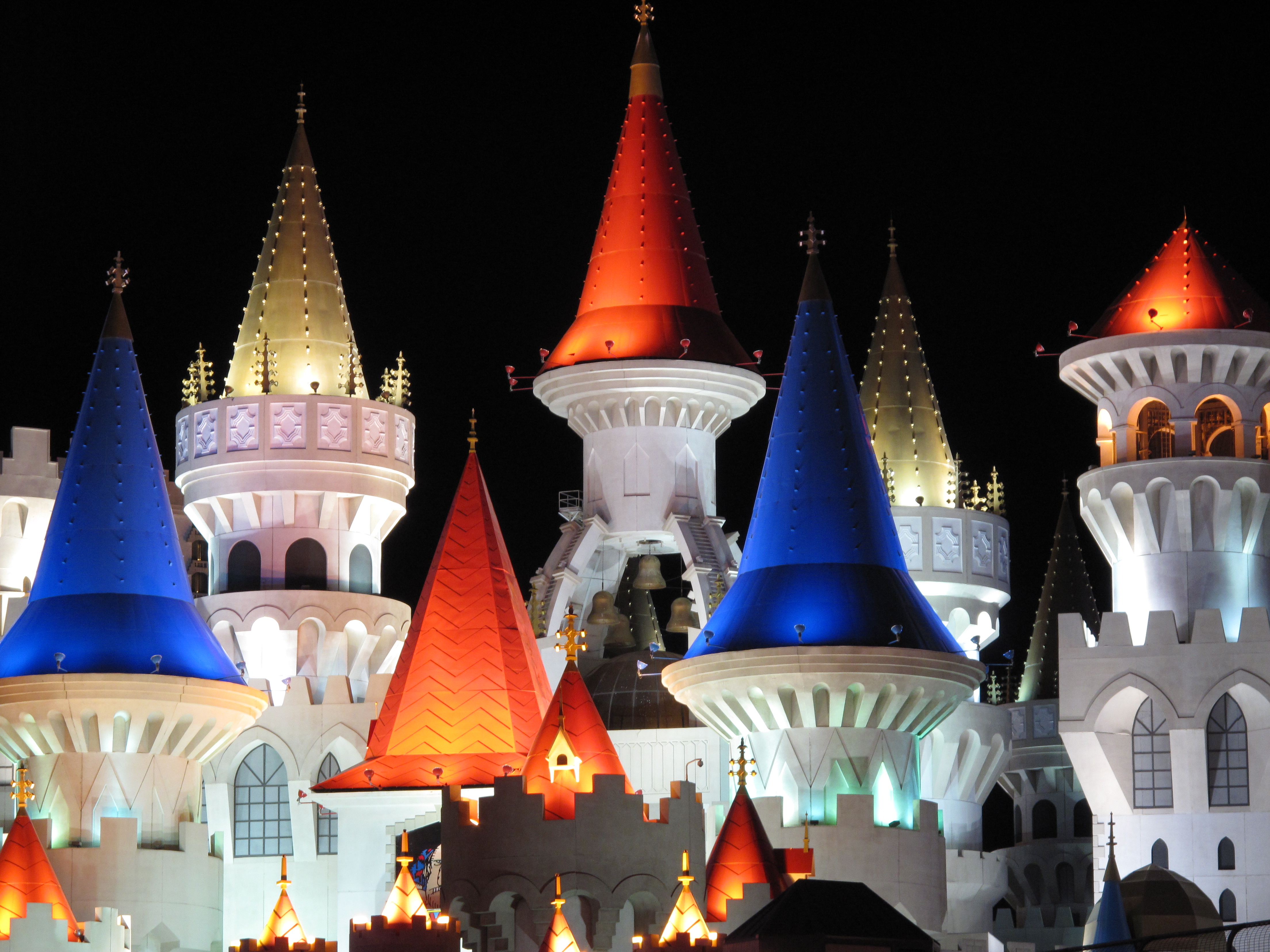 <b>4,416×3,312 / 1/3秒 / F5.6 / 0EV / ISO200 / マニュアル露出 / WB:オート / 30.5mm</b>