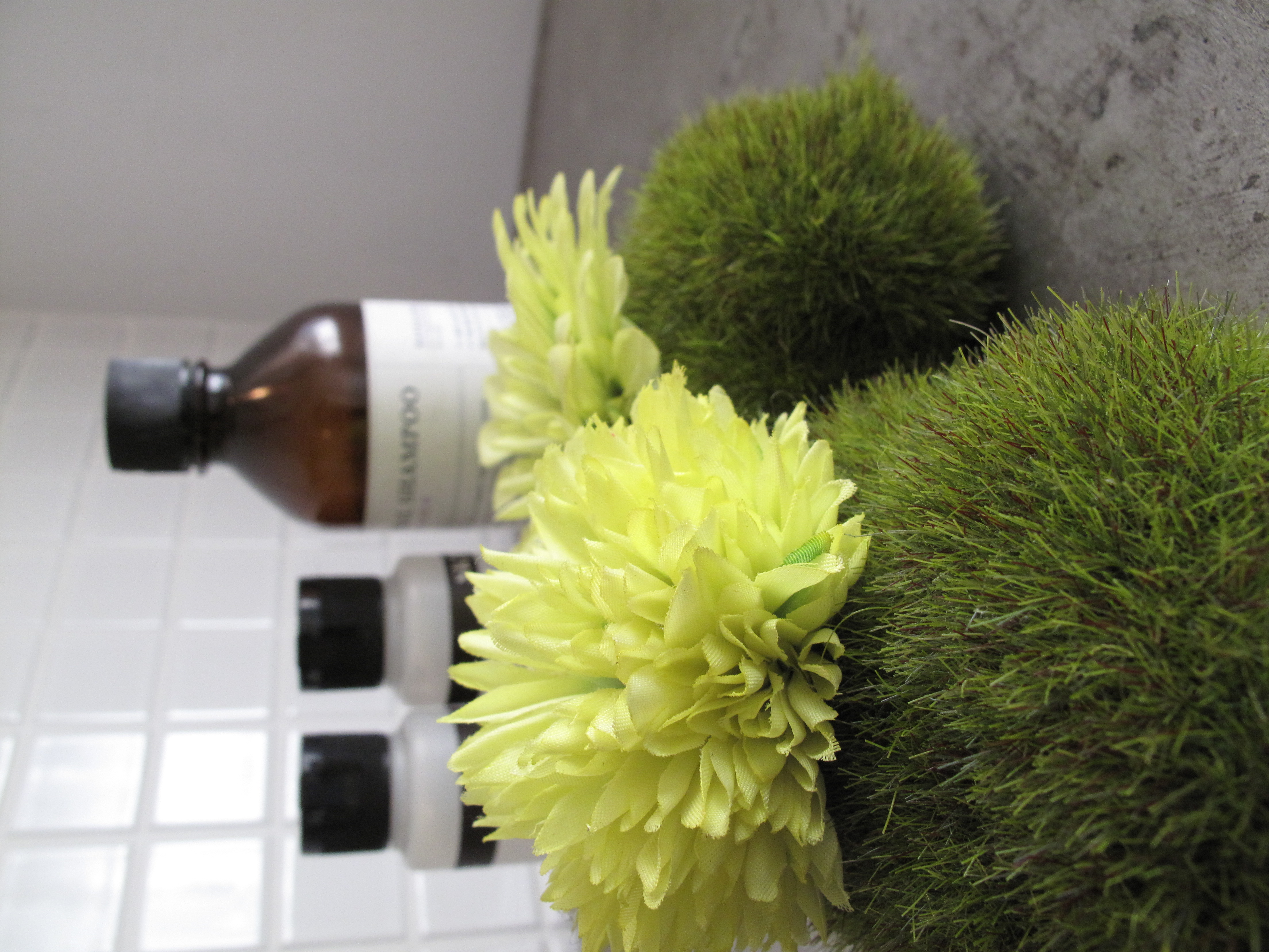 <b>3,312×4,416 / 1/40秒 / F4 / 0EV / ISO400 / 絞り優先AE / WB:オート / 6mm</b>