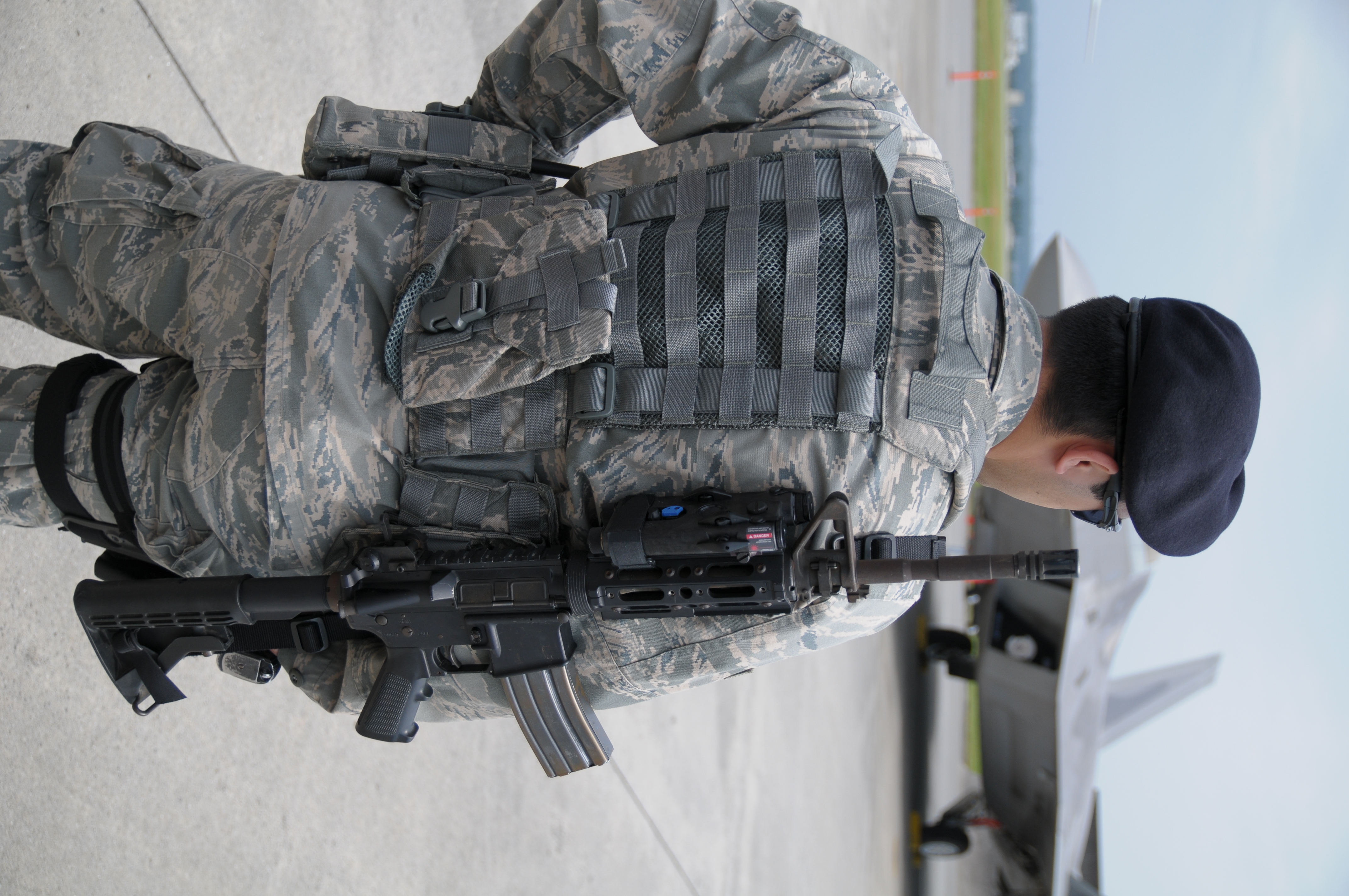 <b>D300 / SP AF 17-50mm F2.8 XR Di II VC / 約4.5MB / 4,288×2,848 / 1/2500秒 / F3.5 / 0EV / ISO200 / WB:晴天 / 25mm</b>