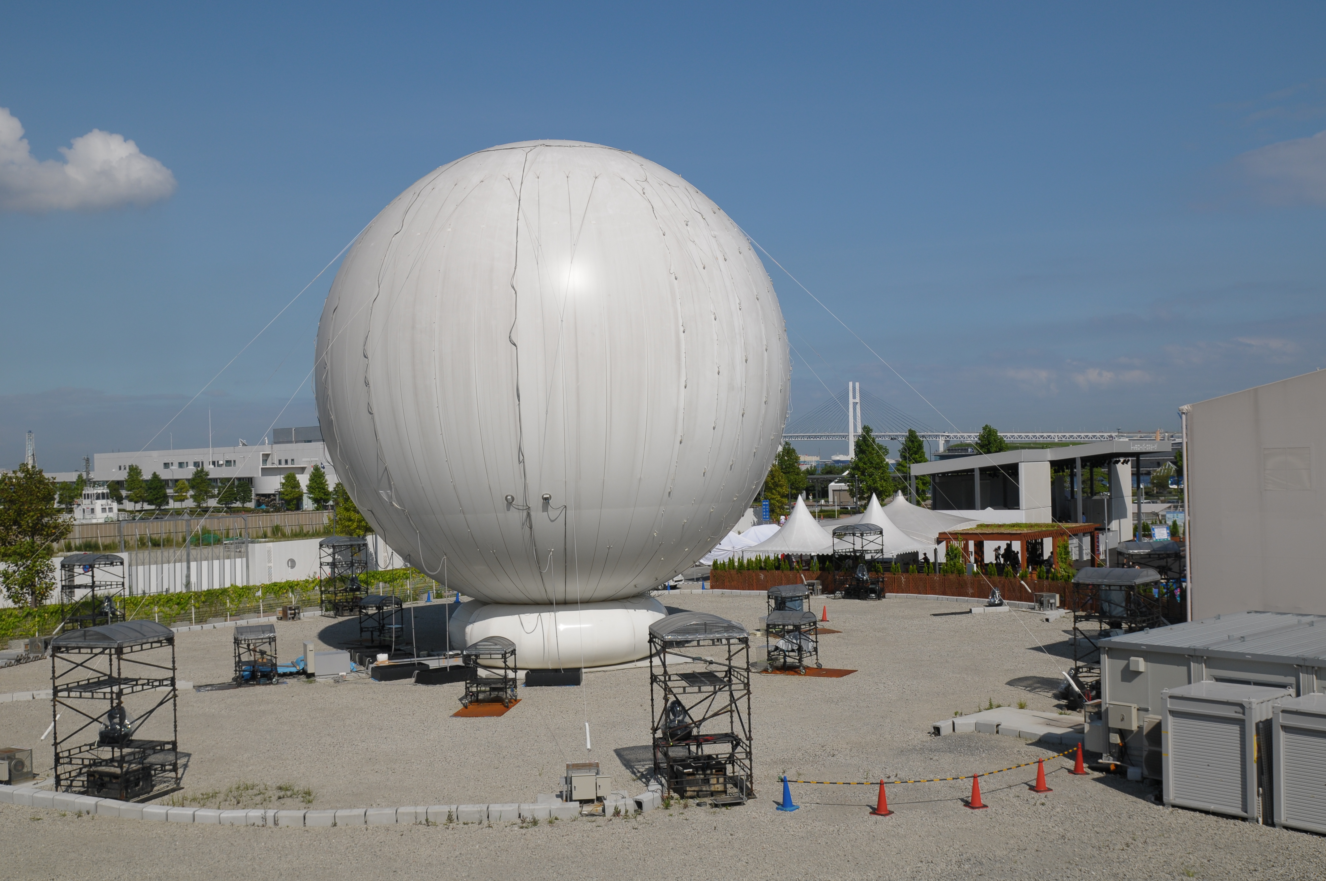 <b>D300 / SP AF 17-50mm F2.8 XR Di II VC / 約4.8MB / 4,288×2,848 / 1/1250秒 / F8 / -0.3EV / ISO200 / WB:晴天 / 24mm</b>