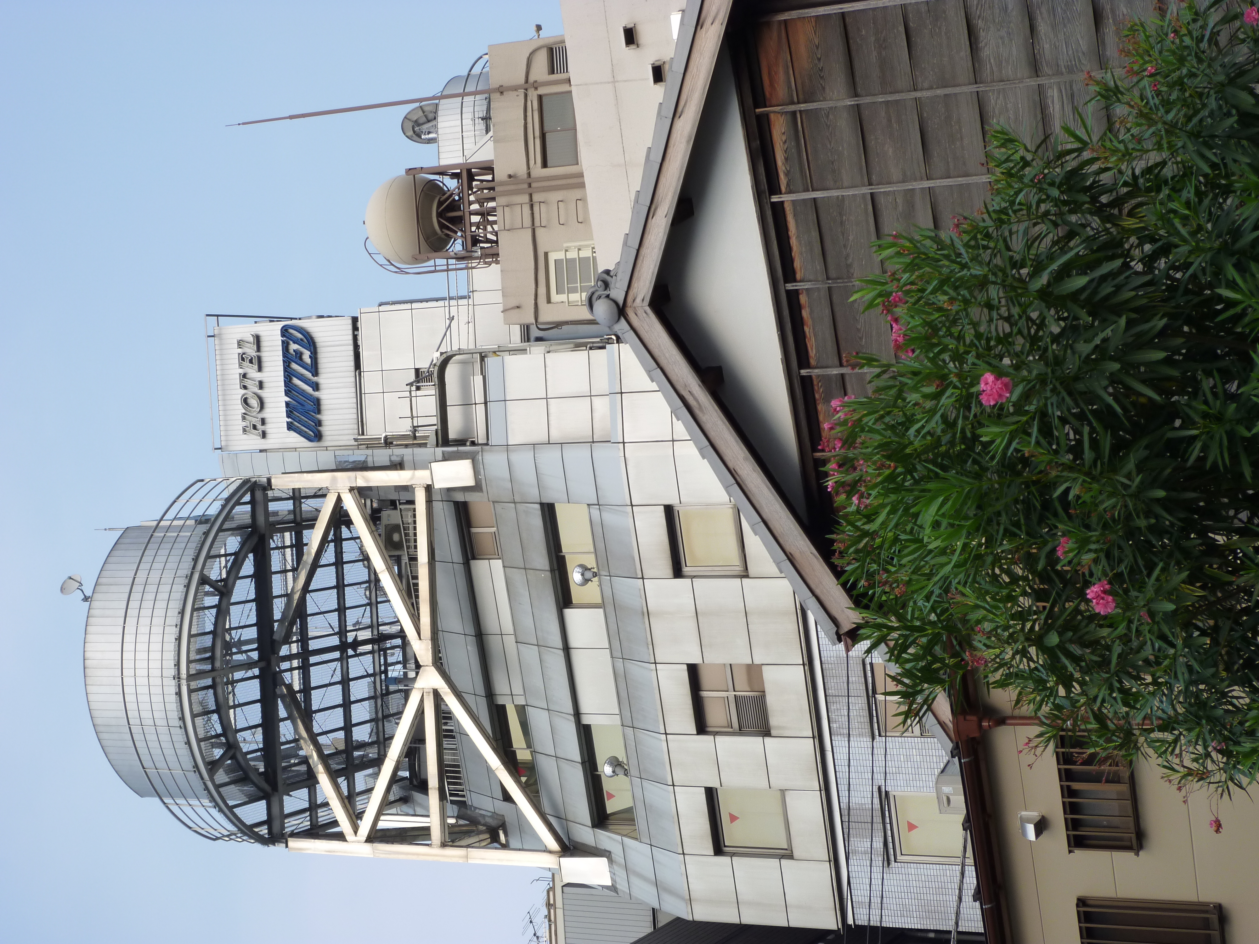 <STRONG>DMC-FX60 / 約6.6MB / 3,000×4,000 / 1/320秒 / F4.6 / 0EV / ISO125 / WB:オート / 10.8mm</STRONG>