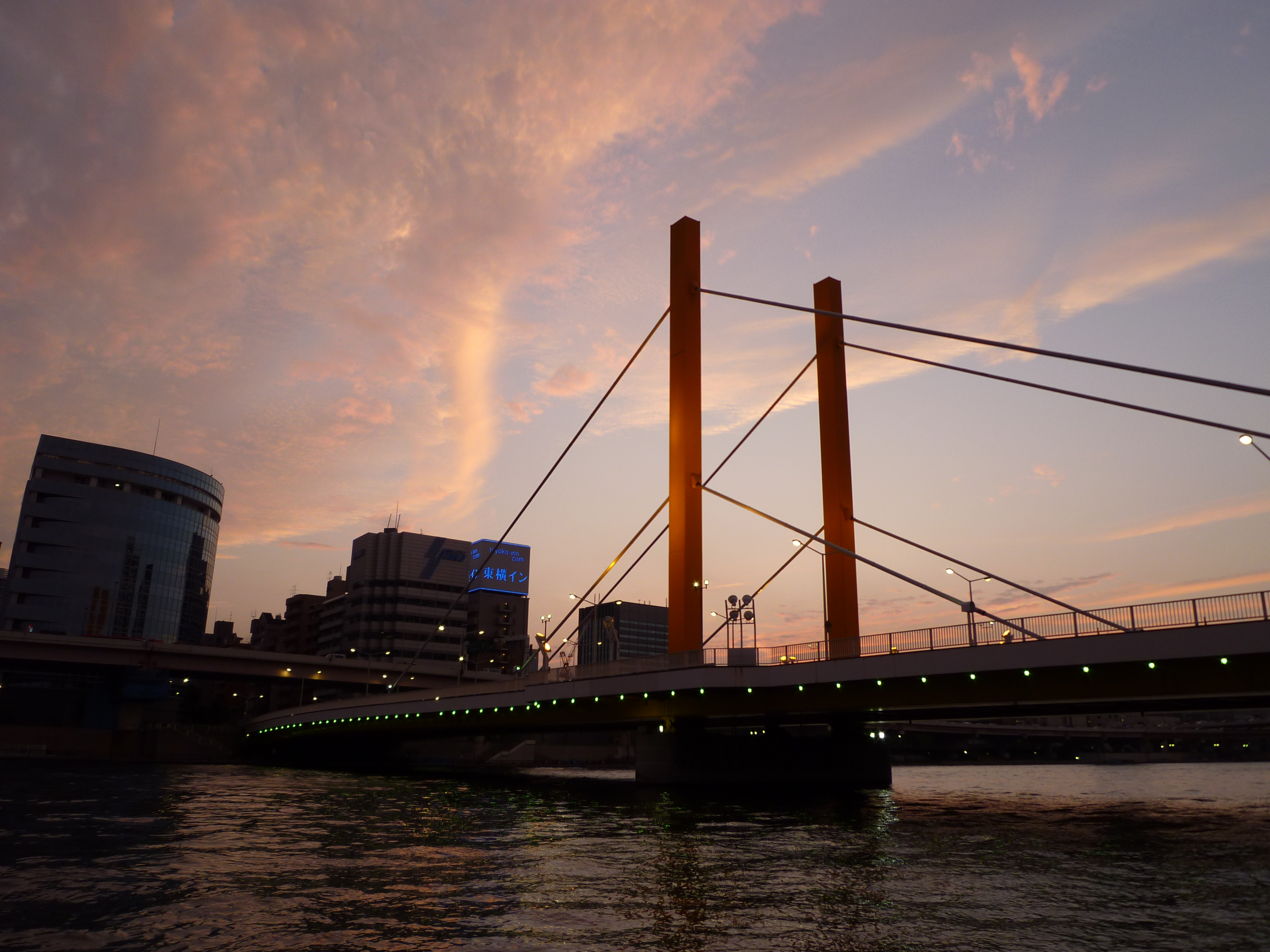 <STRONG>DMC-FX60 / 約4.9MB / 4,000×3,000 / 1/100秒 / F2.8 / 0EV / ISO80 / WB:曇り / 4.5mm</STRONG>