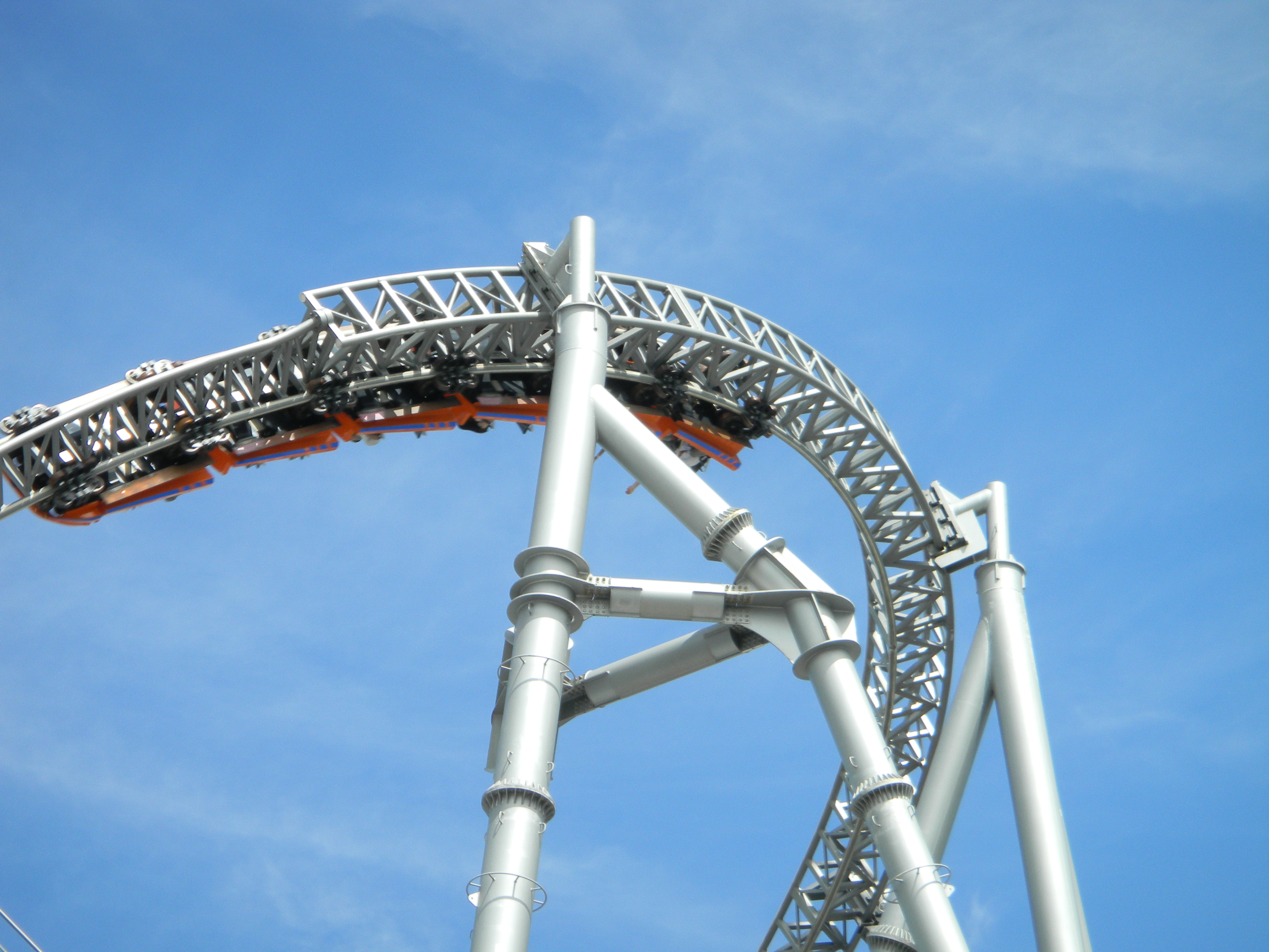 <b>望遠端<br>4,000×3,000 / 1/268秒 / F5.8 / 0EV / ISO80 / WB:オート / 25mm（140mm相当）</b>