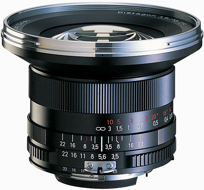 <b>Distagon T* 3.5/18（画像はZFのもの）</b>