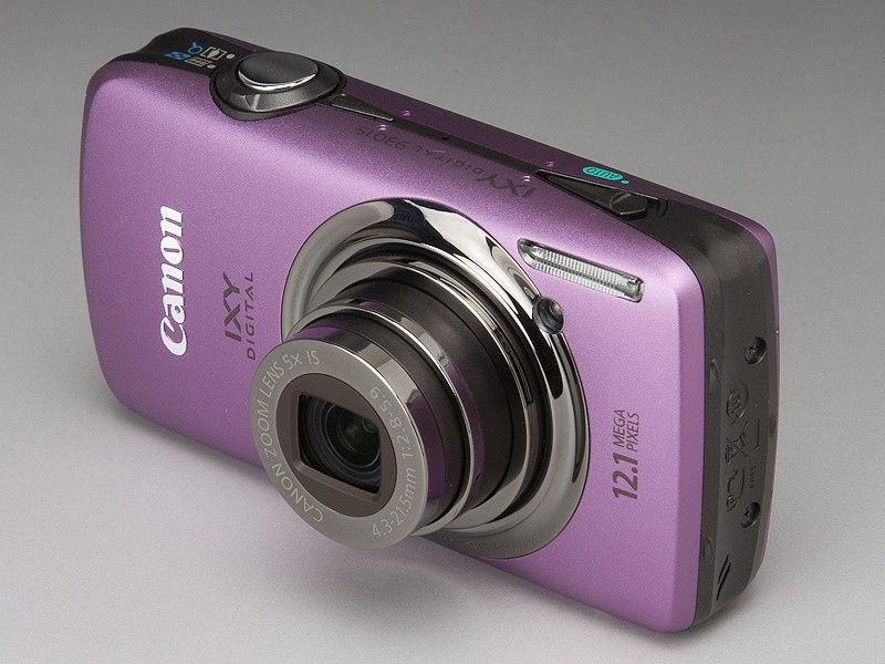 <b>キヤノンIXY DIGITAL 930 IS（実勢4万円前後）</b>