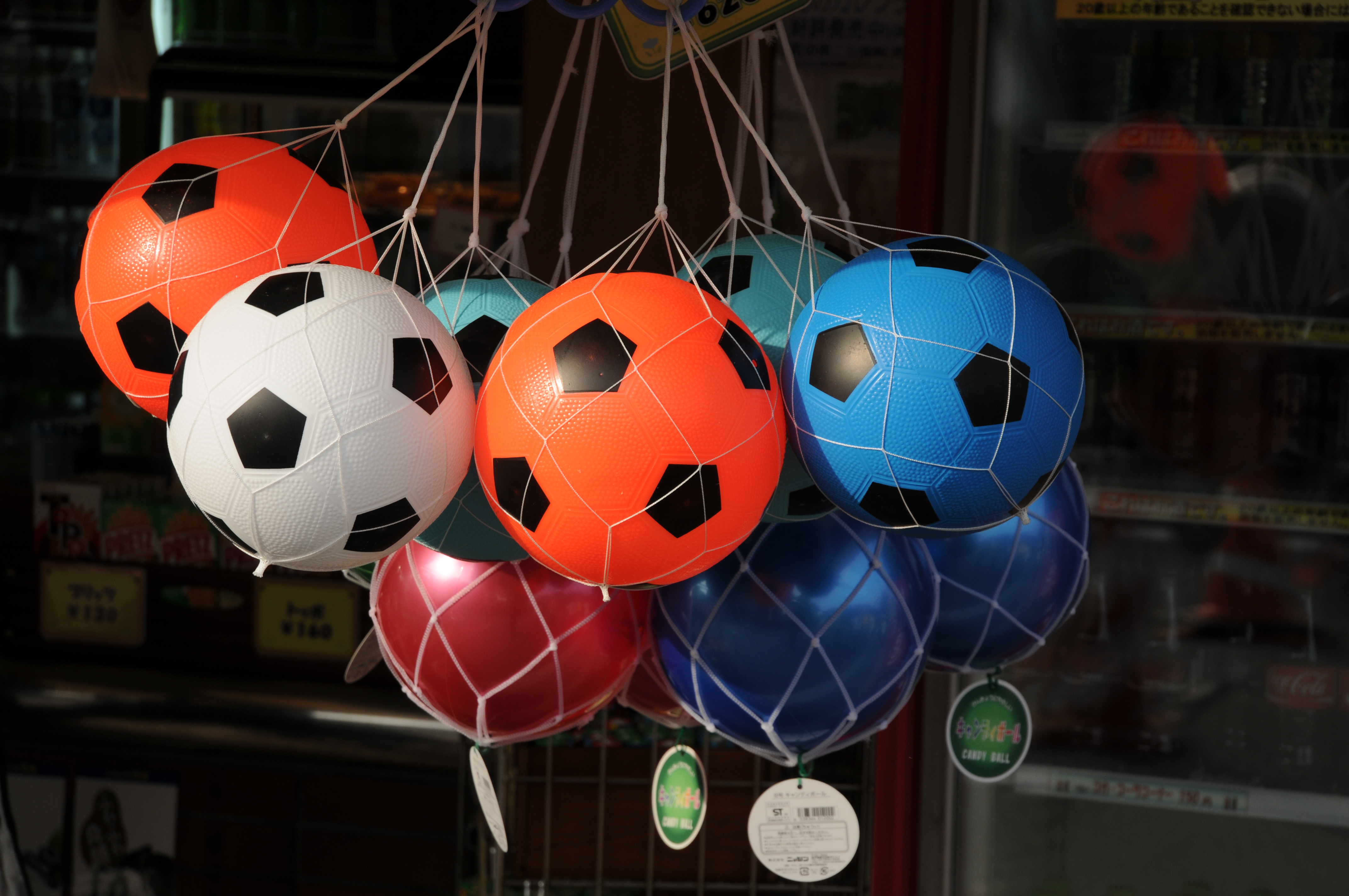 <b>D300 / AT-X 16.5-135 DX / 4,288×2,848 / 1/250秒 / F8 / －0.7EV / ISO200 / WB：晴天 / 75mm（113mm相当）</b>