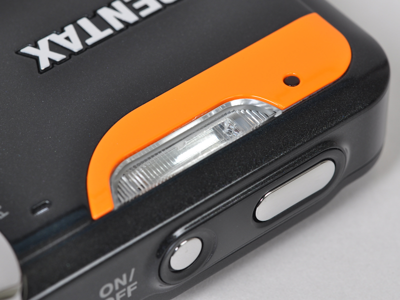 <b>内蔵ストロボ</b>