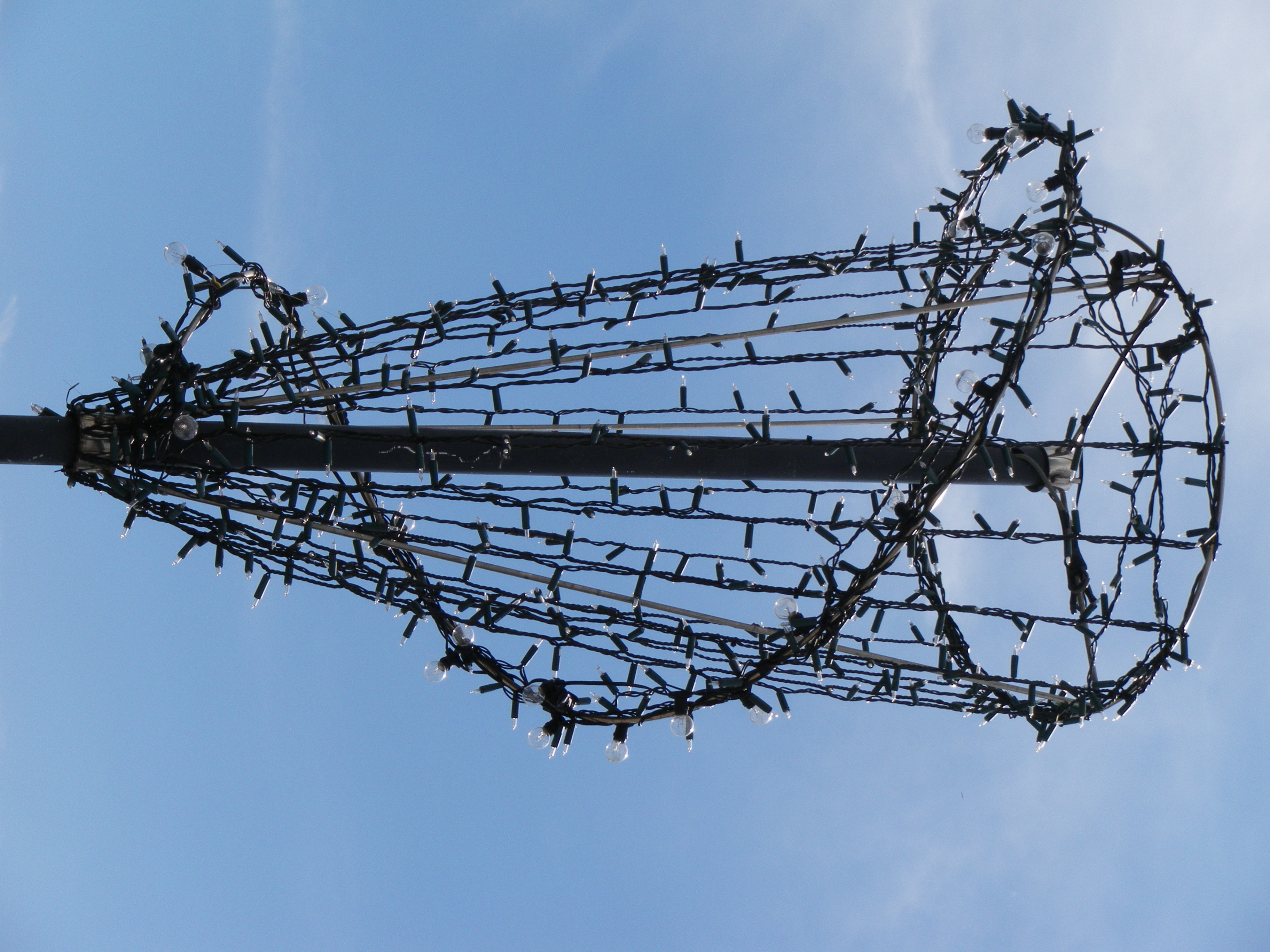 <b>Optio WS80 / 3,648×2,736 / 1/320秒 / F7.1 / 0EV / ISO64 / プログラムAE / WB:オート / 13mm</b>