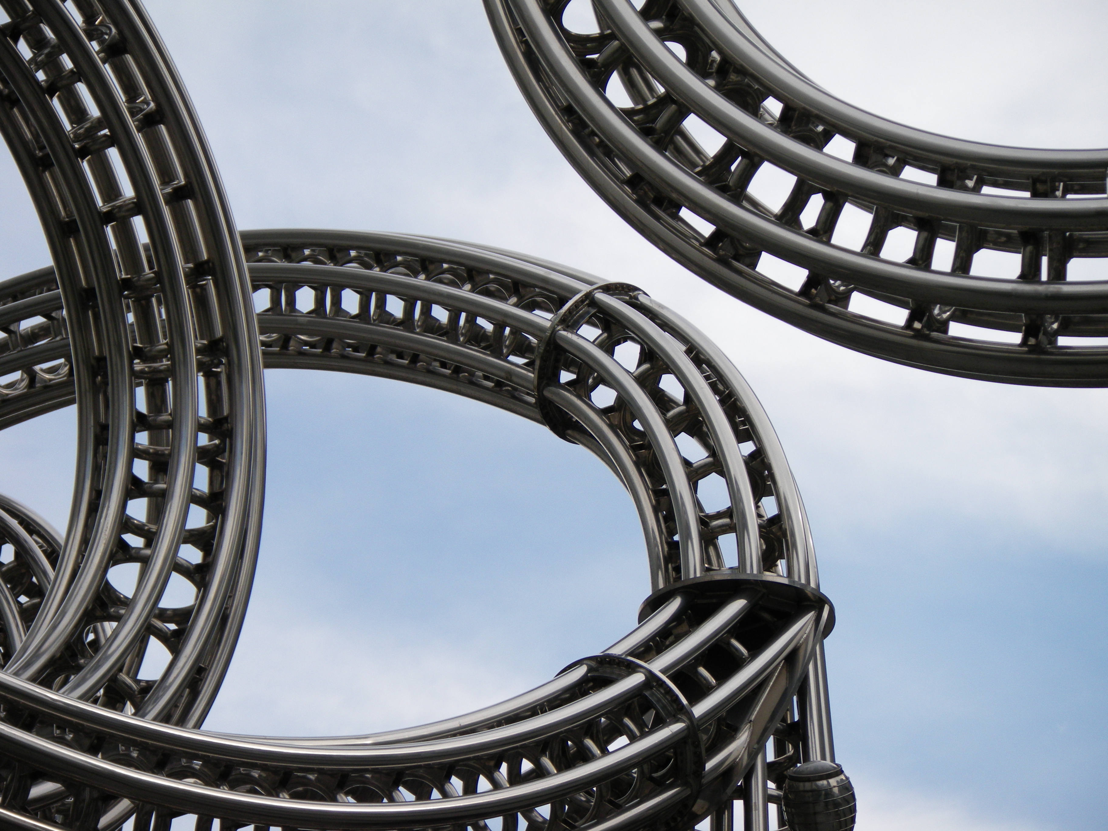 <b>Optio WS80 / 3,648×2,736 / 1/400秒 / F4.6 / 0.3EV / ISO64 / プログラムAE / WB:オート / 21.1mm</b>