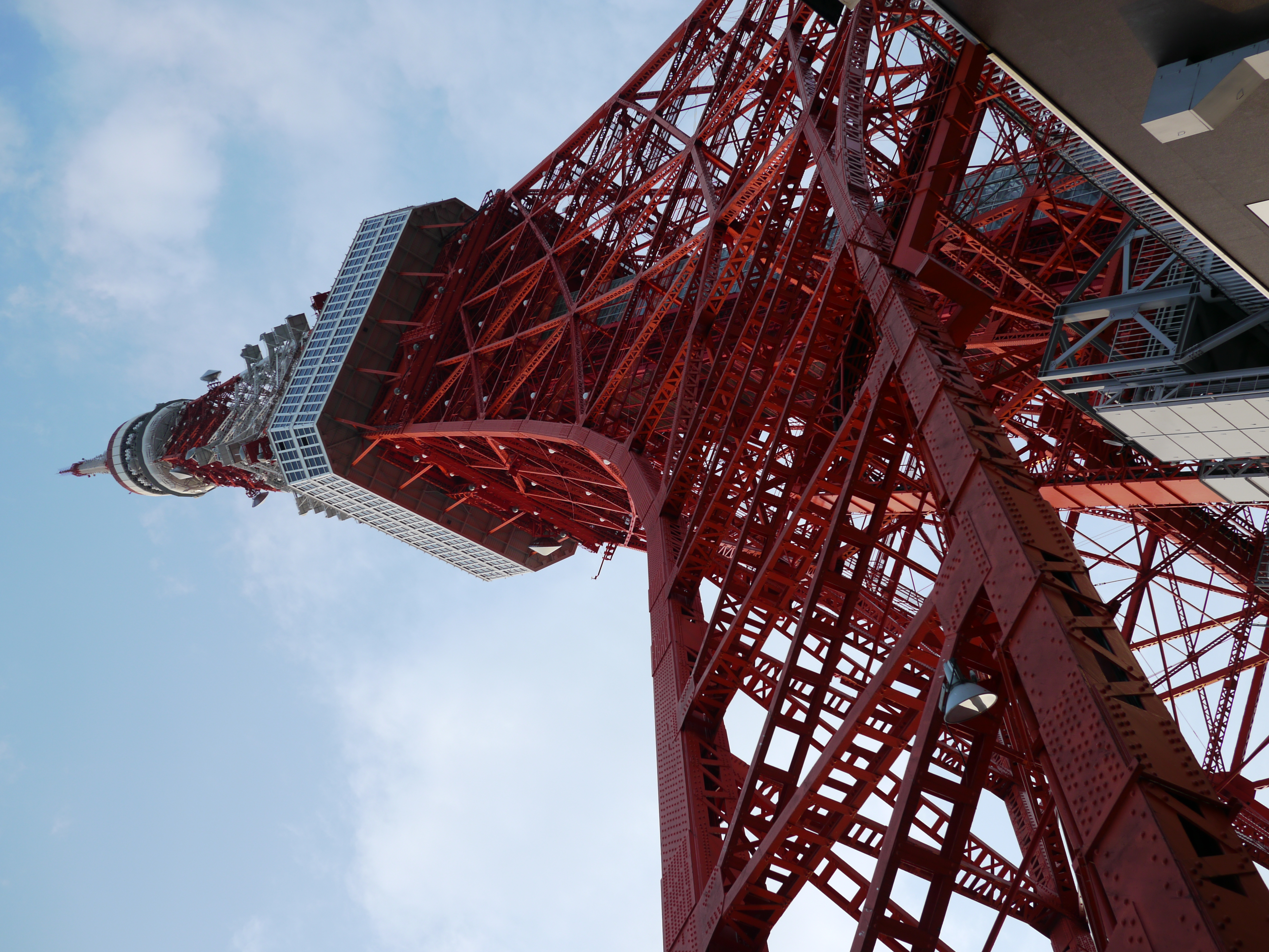 <b>DMC-GH1 / LUMIX G 20mm F1.7 ASPH. / 約6.3MB / 4,000×3,000 / 1/400秒 / F3.5 / 0EV / ISO100 / WB:晴天 / 20mm</b>