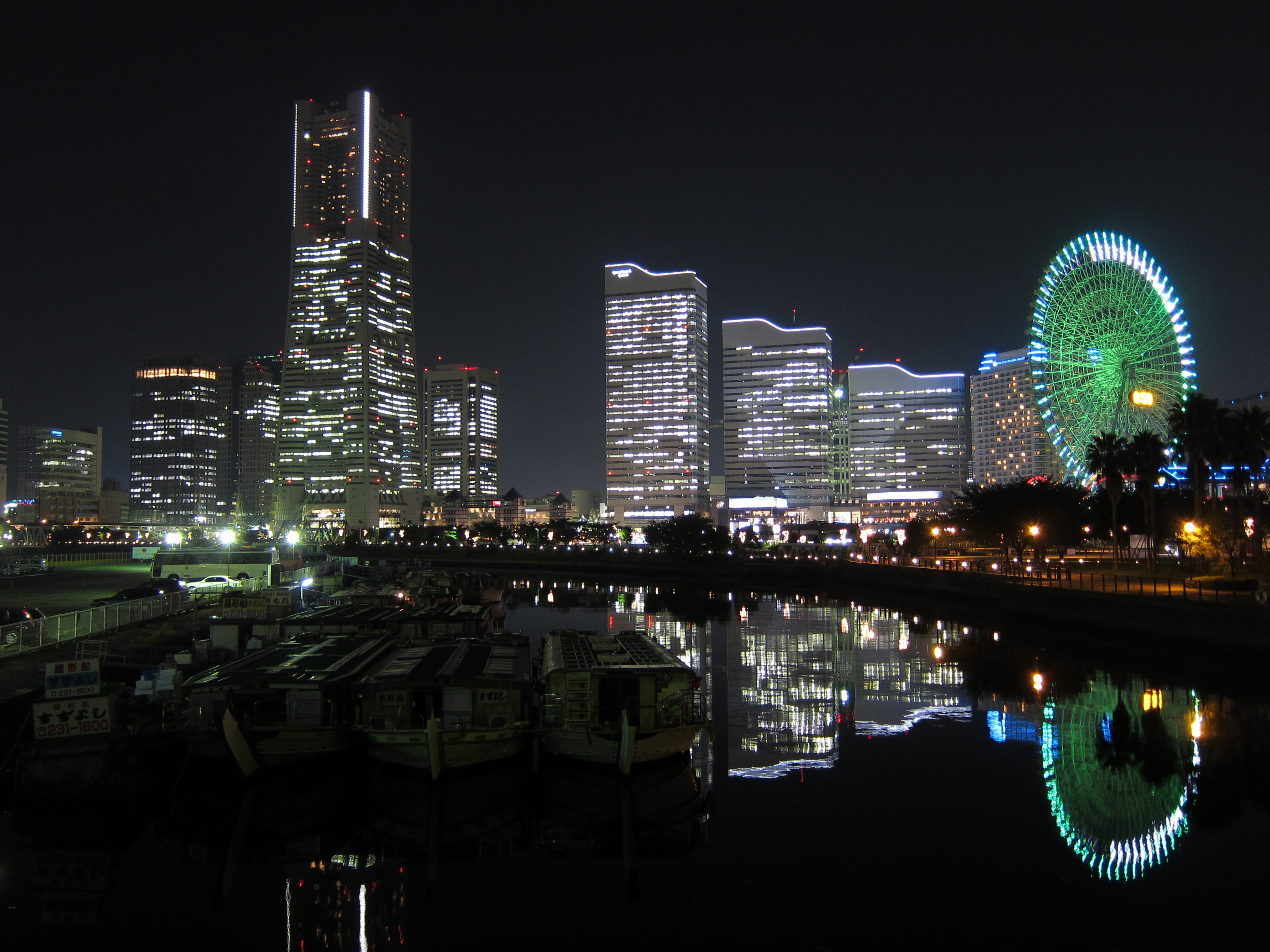 <b>ISO100<br>PowerShot S90 / 約2.1MB / 3,648×2,736 / 1/2秒 / F2 / 0EV / WB:オート / 6mm</b>