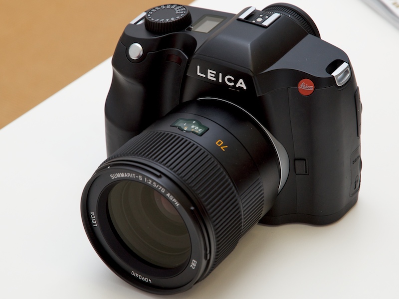 <b>フォトキナ2008で発表されたS2も国内での発売時期が決まった</b>