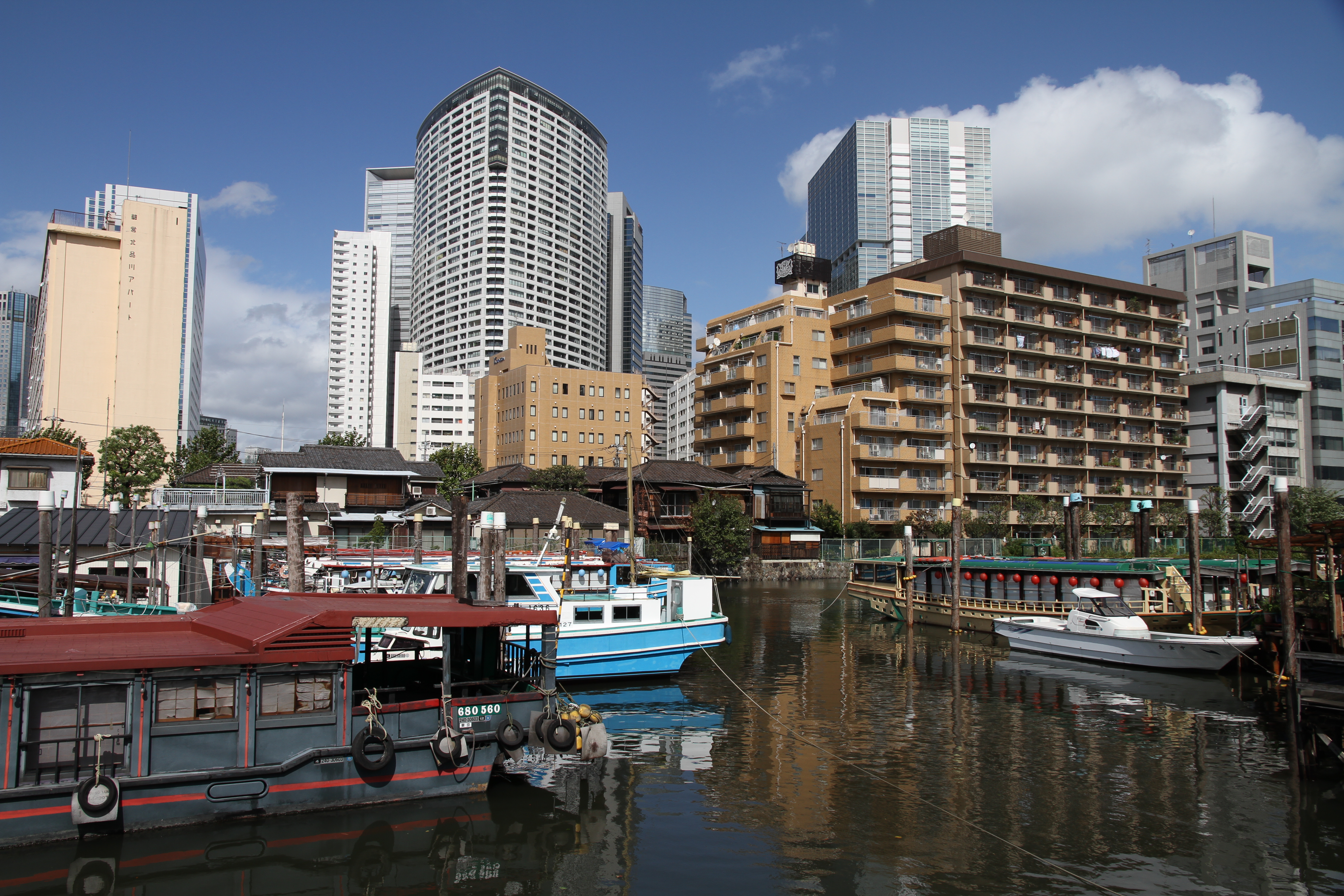 <b>EOS 7D / EF-S 15-85mm F3.5-5.6 IS USM / 5,184×3,456 / 1/640秒 / F6.3 / -0.3EV / ISO100 / 絞り優先AE / WB:オート / 17mm</b>