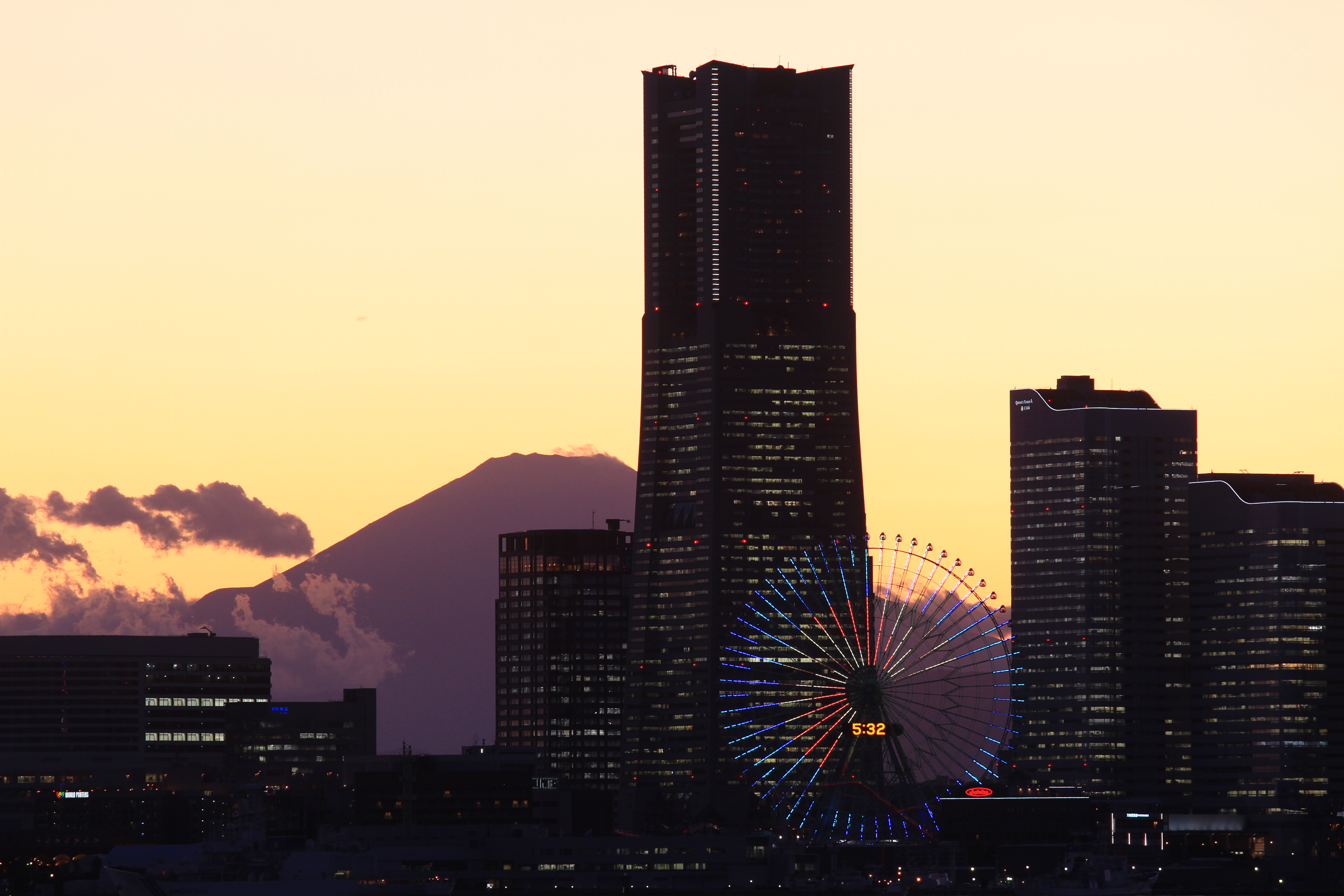 <b>EOS 7D / EF 70-200mm F4 L IS USM / 5,184×3,456 / 1/20秒 / F5.6 / 0EV / ISO200 / マニュアル露出 / WB:オート / 191mm</b>