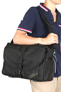 <b>着用例（J-811）</b>