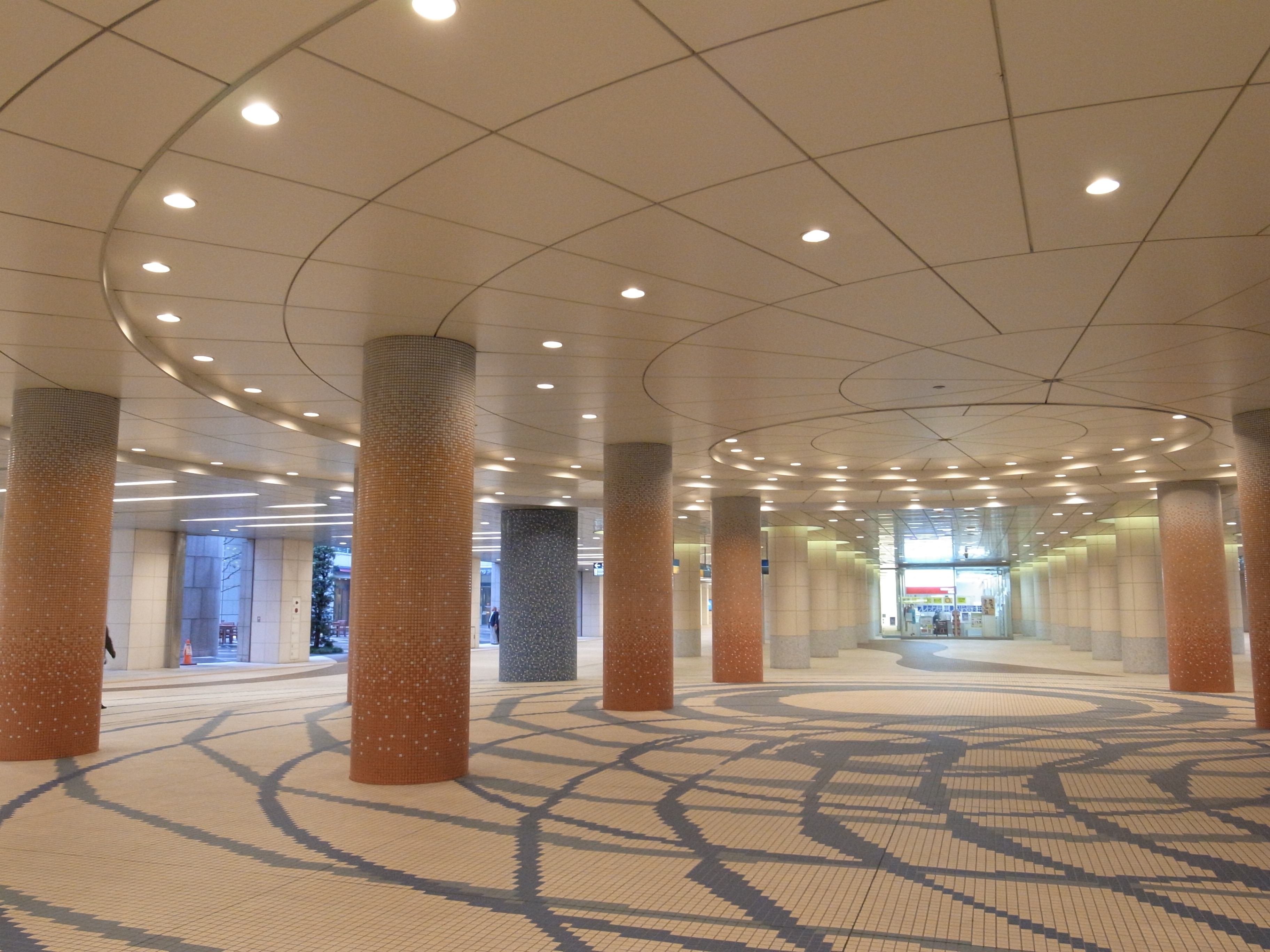 <b>GR DIGITAL III / 3,648×2,736 / 1/23秒 / F4.5 / 0EV / ISO400 / 絞り優先AE / WB:オート / 6mm</b>