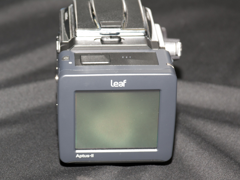 <b>DNPフォトルシオが10月から取扱いを始めたリーフの「Aptus II」シリーズ</b>