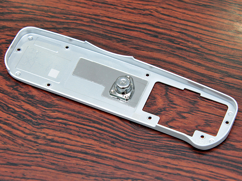 <b>ボトムカバーの裏側</b>