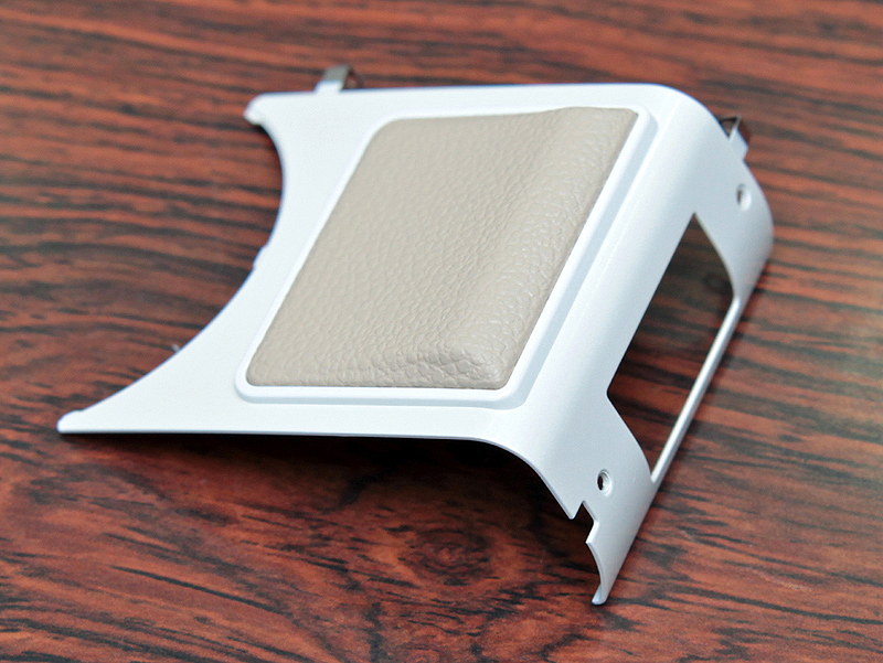 <b>側面カバー</b>