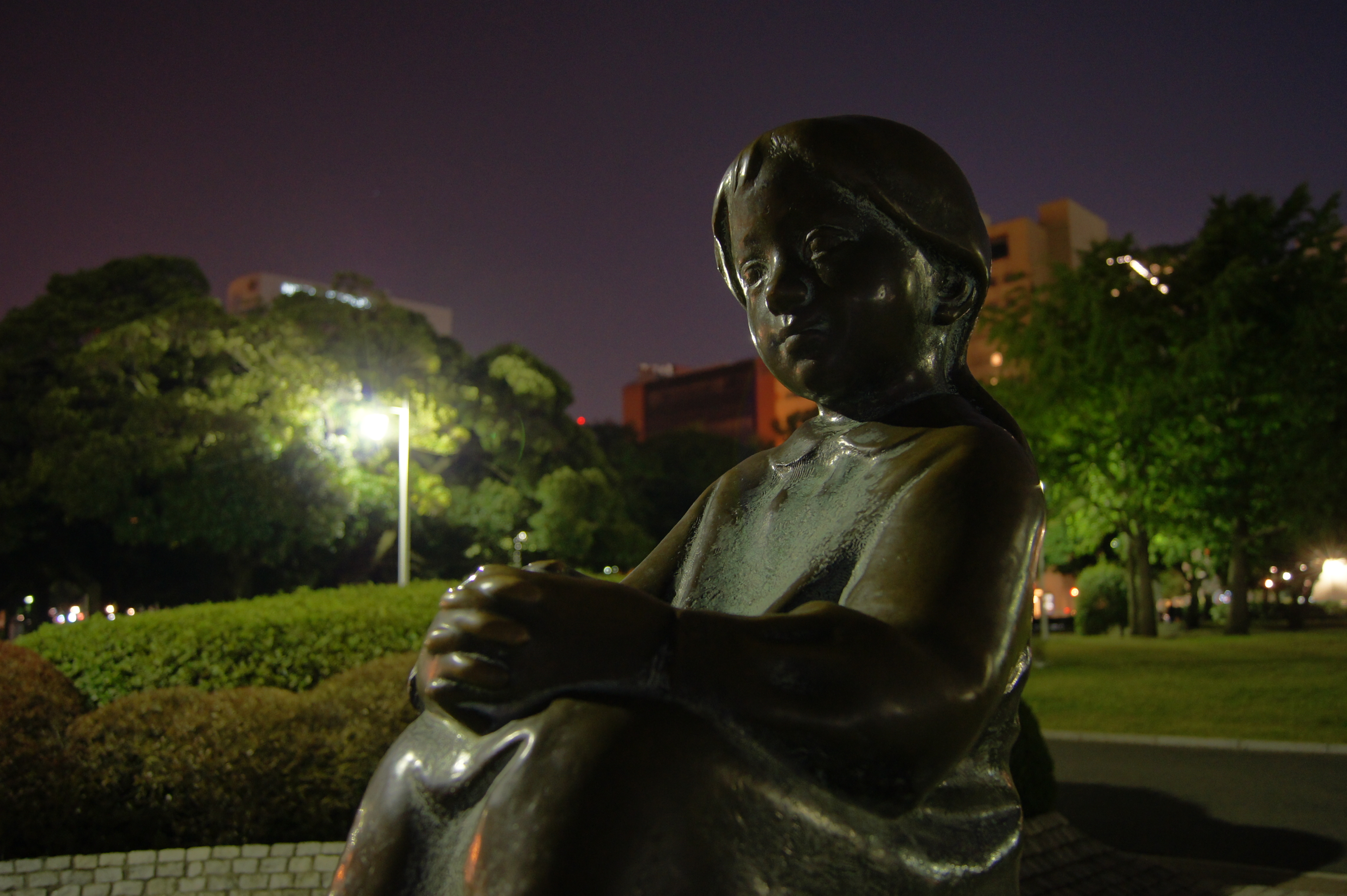 <b>オートHDR（3EV）<br>α550 / DT 18-55mm F3.5-5.6 SAM / 約3.6MB / 4,592×3,056 / 1/4秒 / F3.5 / 0EV / ISO1600 / WB:オート / 20mm</b>