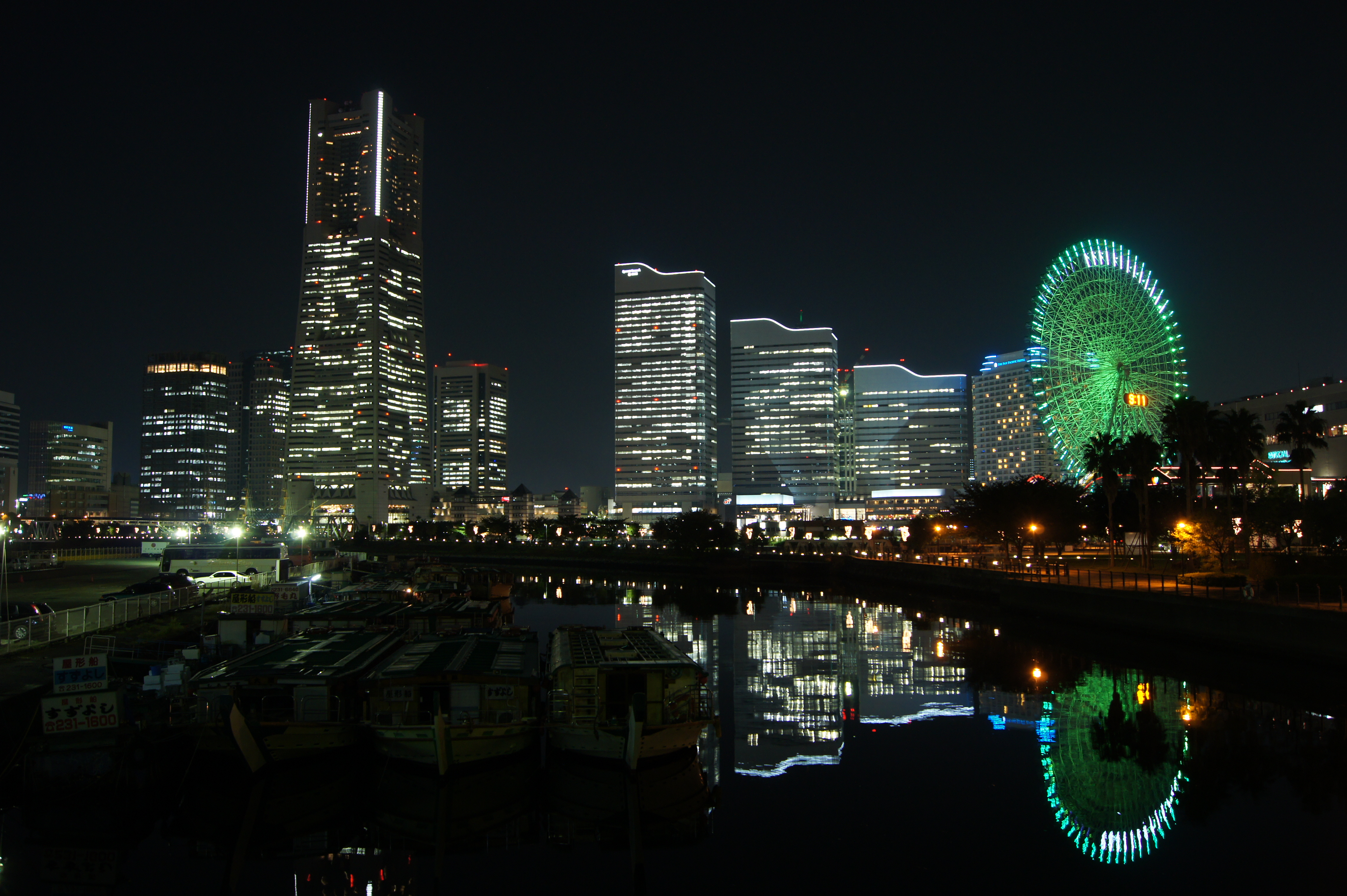 <b>ISO400<br>α550 / DT 18-55mm F3.5-5.6 SAM / 約4.4MB / 4,592×3,056 / 0.5秒 / F4.5 / 0EV / WB:オート / 18mm</b>