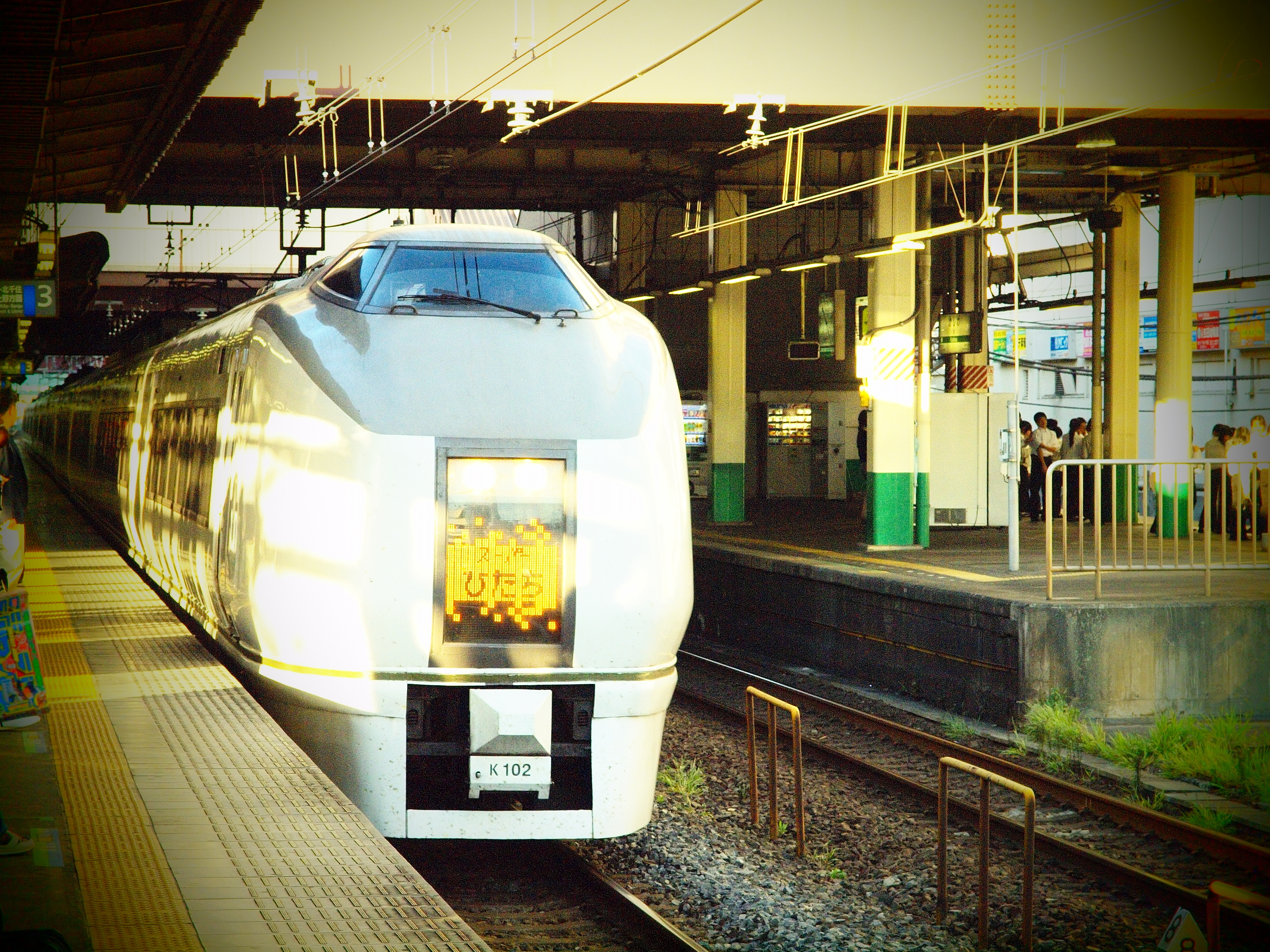 <b>仕上がり:VIVID / シャープネス:+2 / 彩度:+2 / ノイズフィルタ:off / アートフィルター:トイフォト</b>