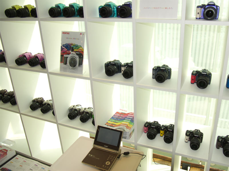 <b>K-xのイメージ映像を放映</b>