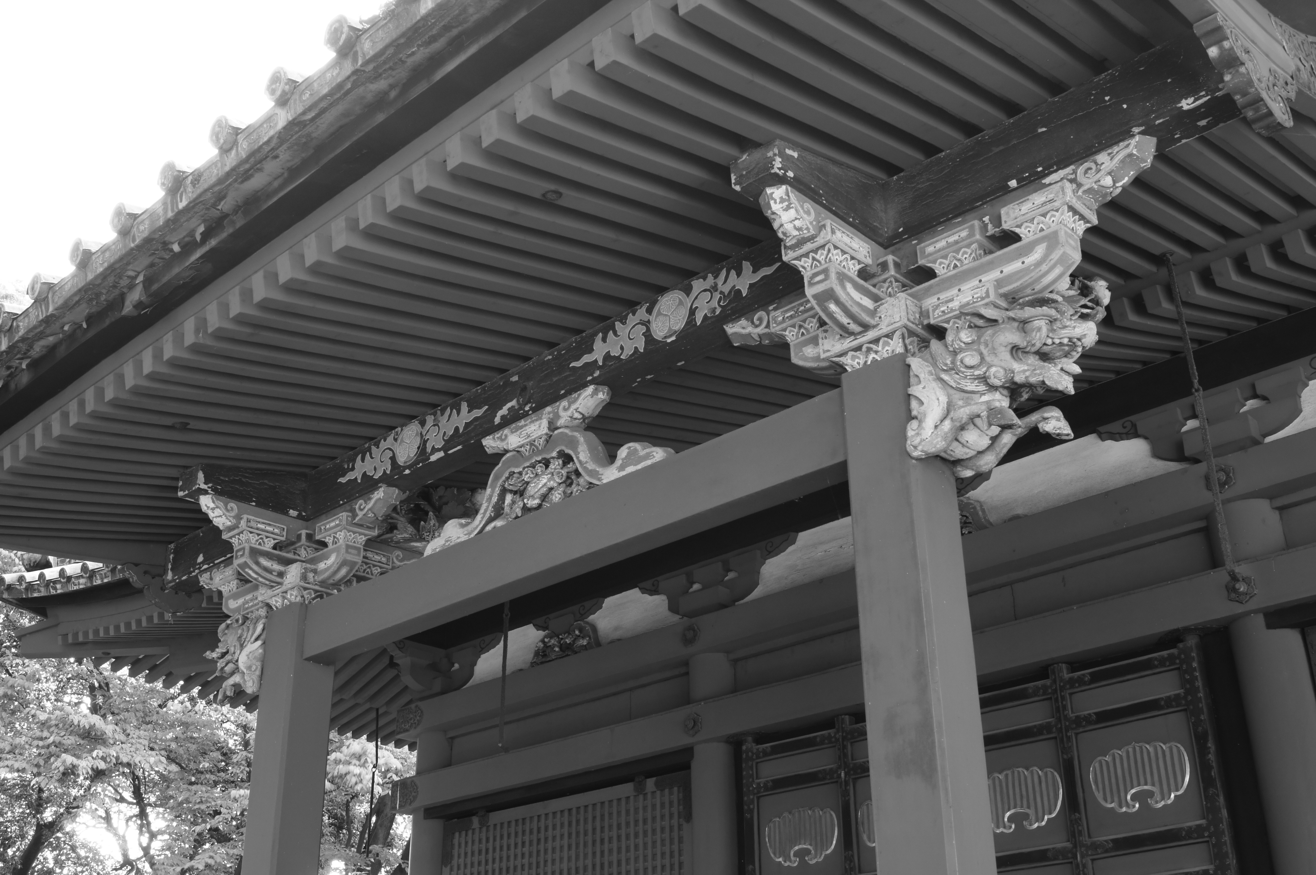 <b>クリエイティブスタイル:白黒</b>