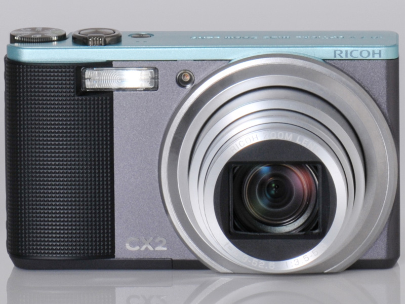 <b>ライトブルー</b>