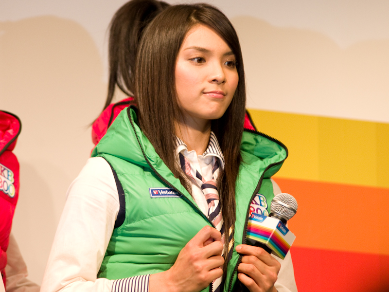 <b>秋元才加さん</b>