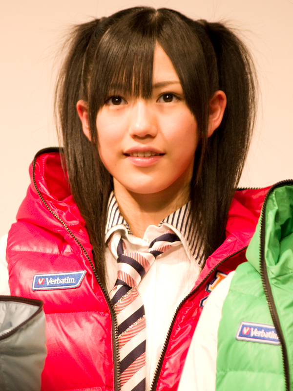 <b>渡辺麻友さん</b>