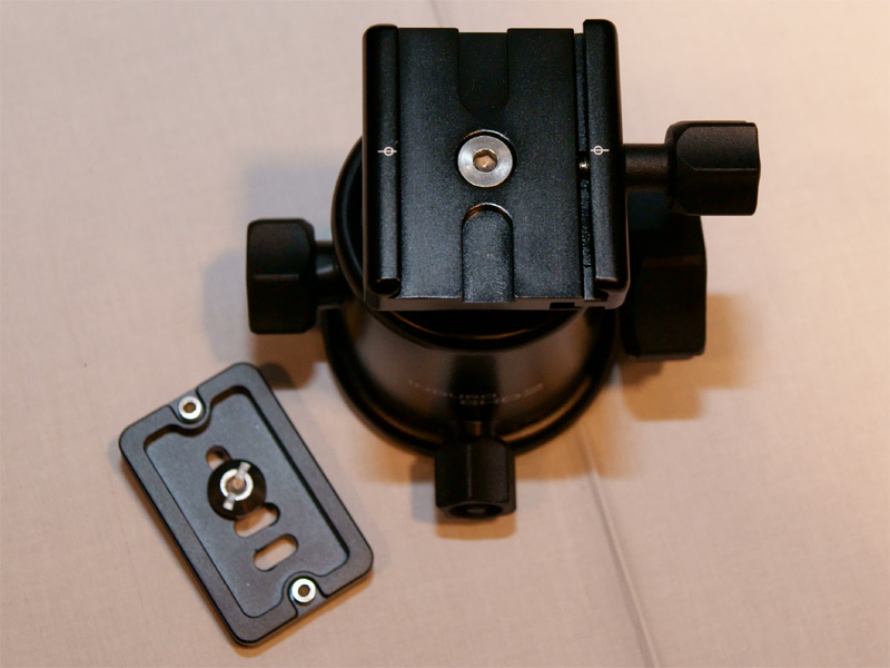 <b>アルカスイス互換のシュー部分</b>