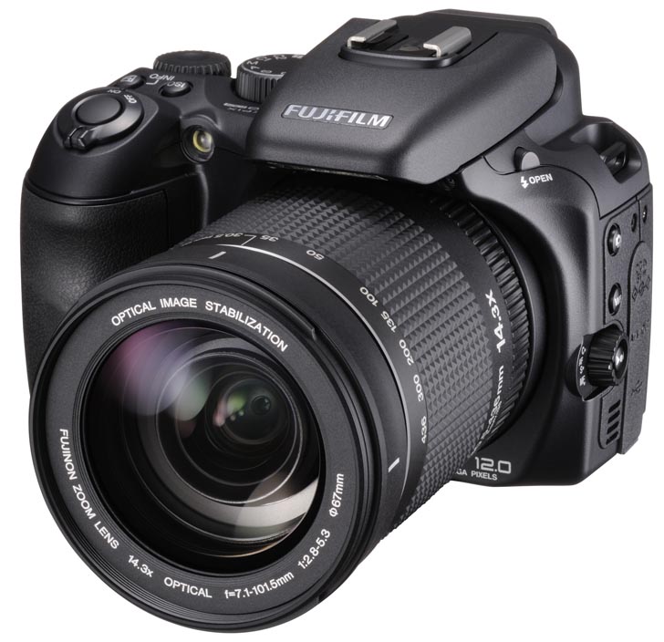 <b>FinePix S200EXR</b>
