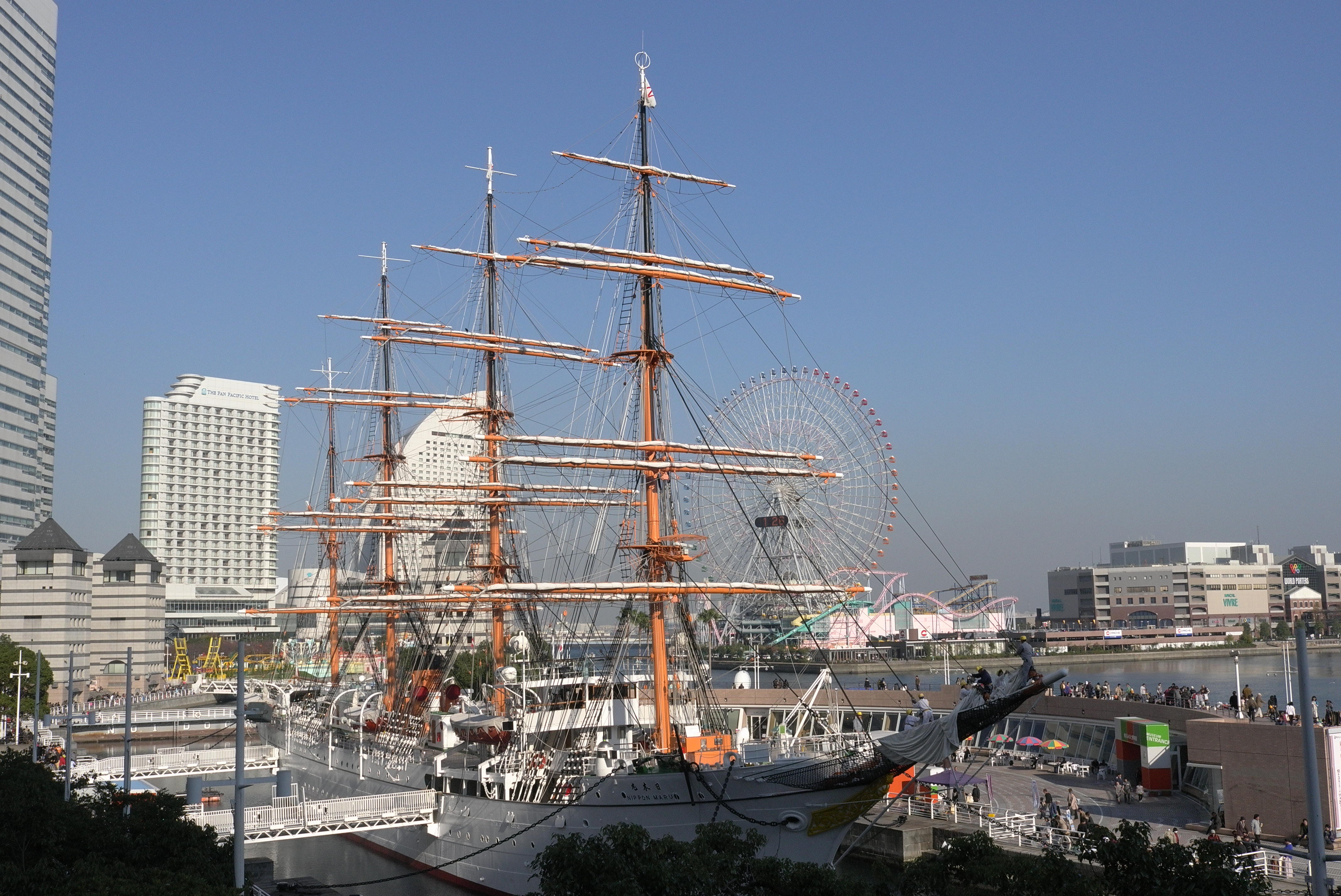 <b>ISO800<br>X1 / 約5.3MB / 4,272×2,856 / 1/2,000秒 / F11 / 0EV / WB:オート / 24mm</b>