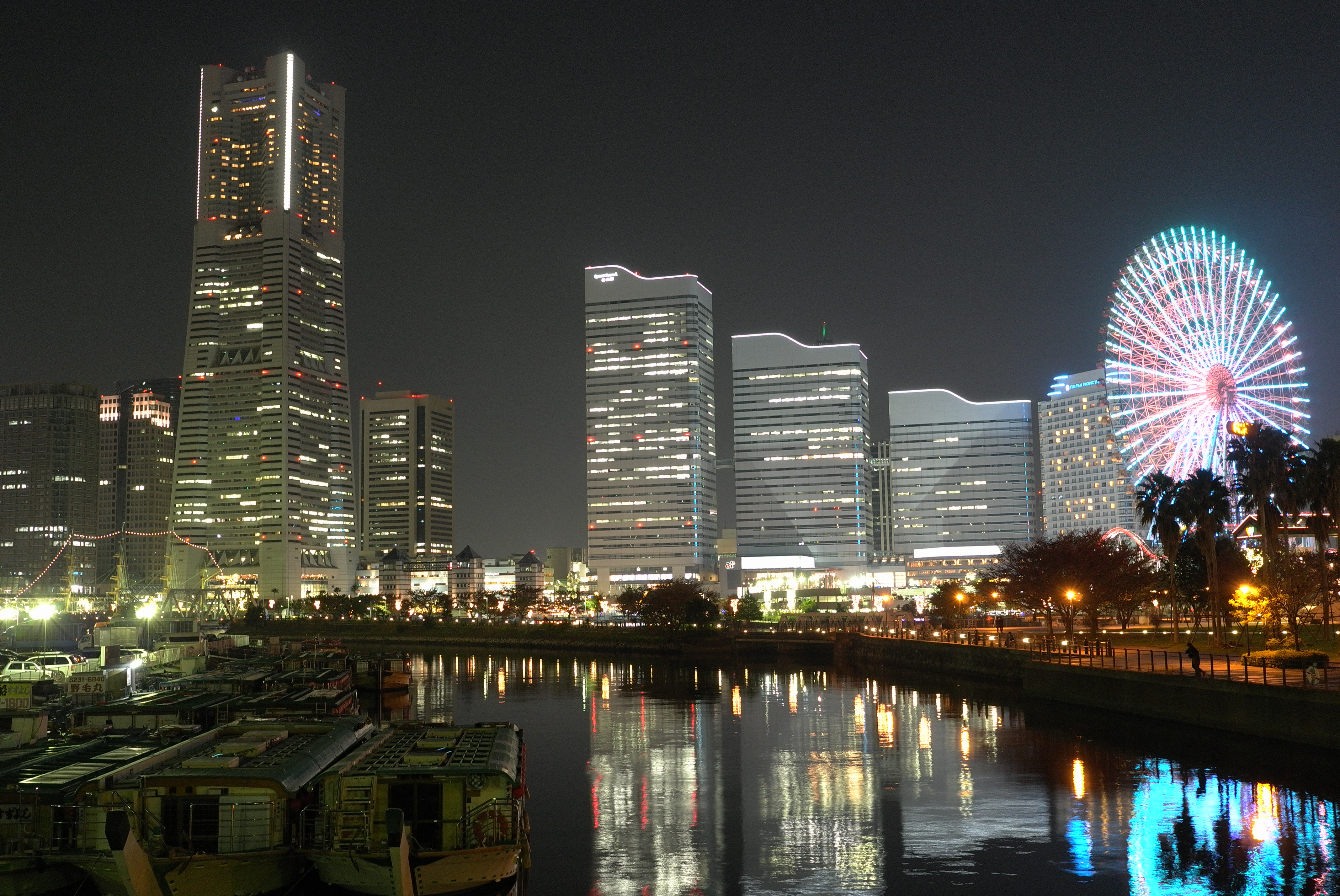 <b>ISO800<br>X1 / 約4.9MB / 4,272×2,856 / 1.0秒 / F6.3 / 0EV / WB:オート / 24mm</b>